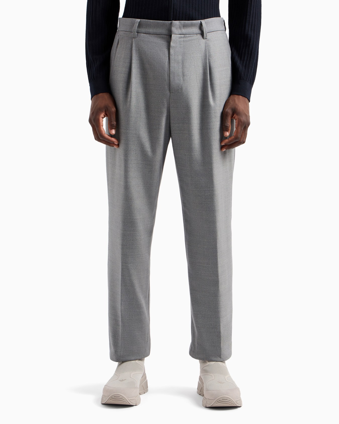 Pantalon à pinces en mélange de laine vierge Travel Essential Diapositive 2
