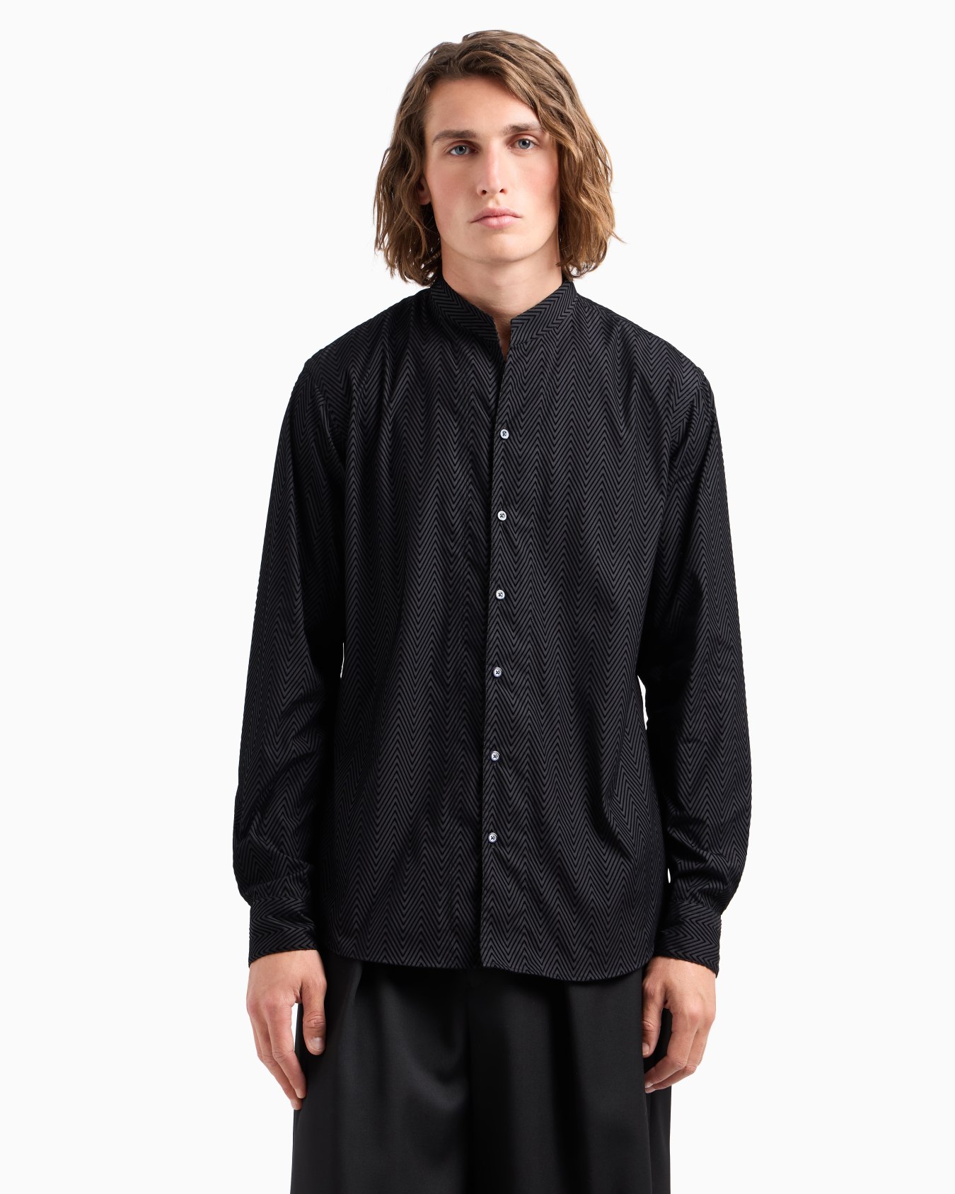 Stretch sateen-cotton shirt with guru collar Slide 1