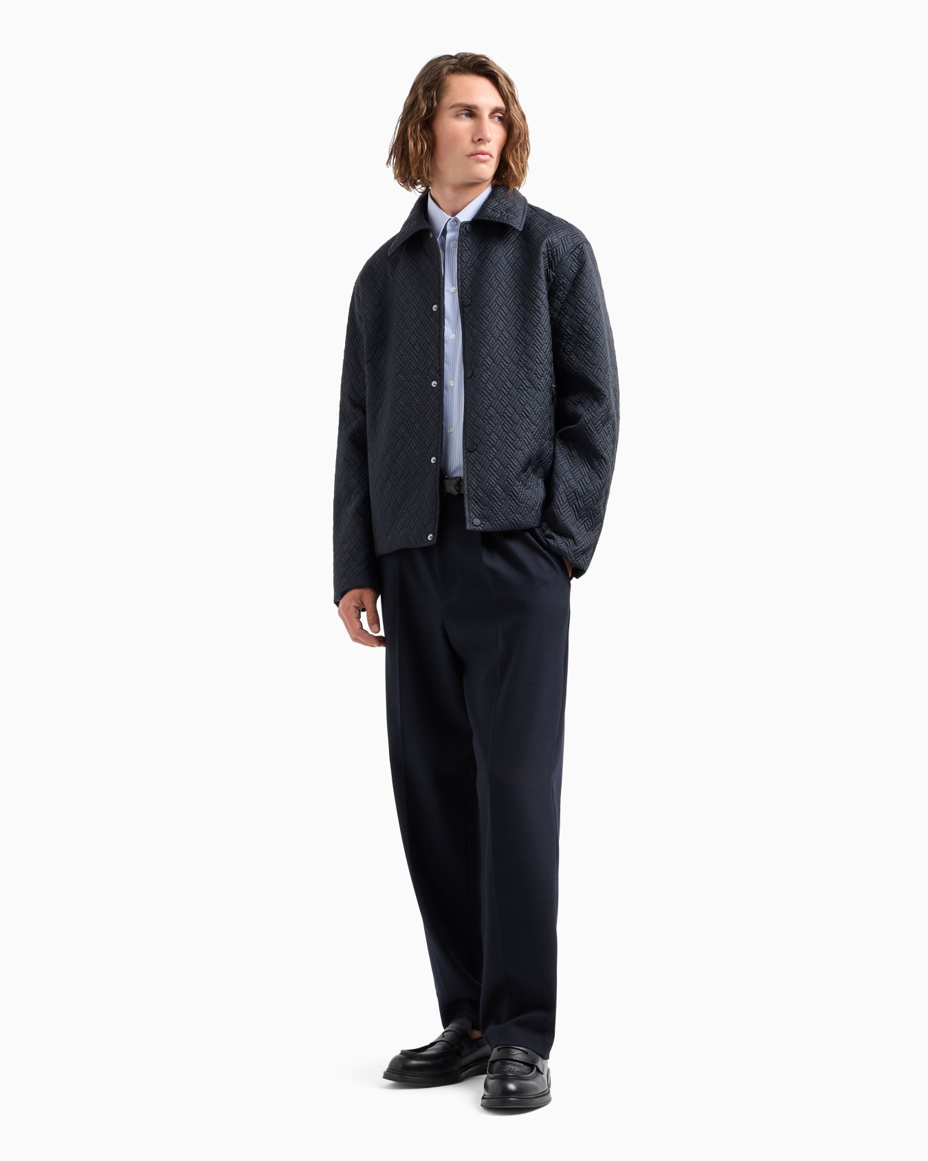 Hemd mit klassischem Kragen und Stäbchen aus Baumwollstretch in Jacquard-Verarbeitung, mit Mikro-Streifen Folie 3