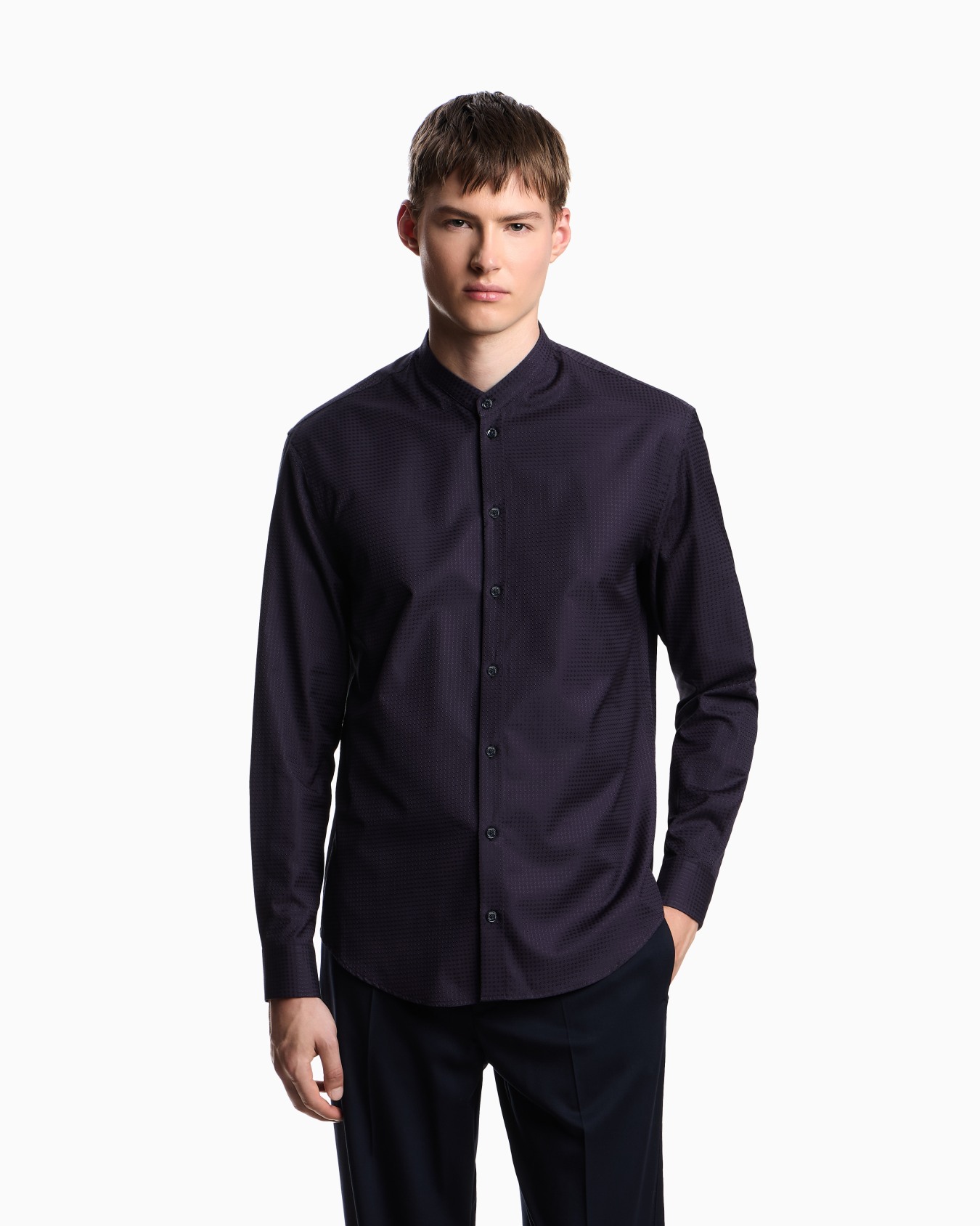 Camicia collo guru in tessuto jacquard effetto armaturato Slide 3