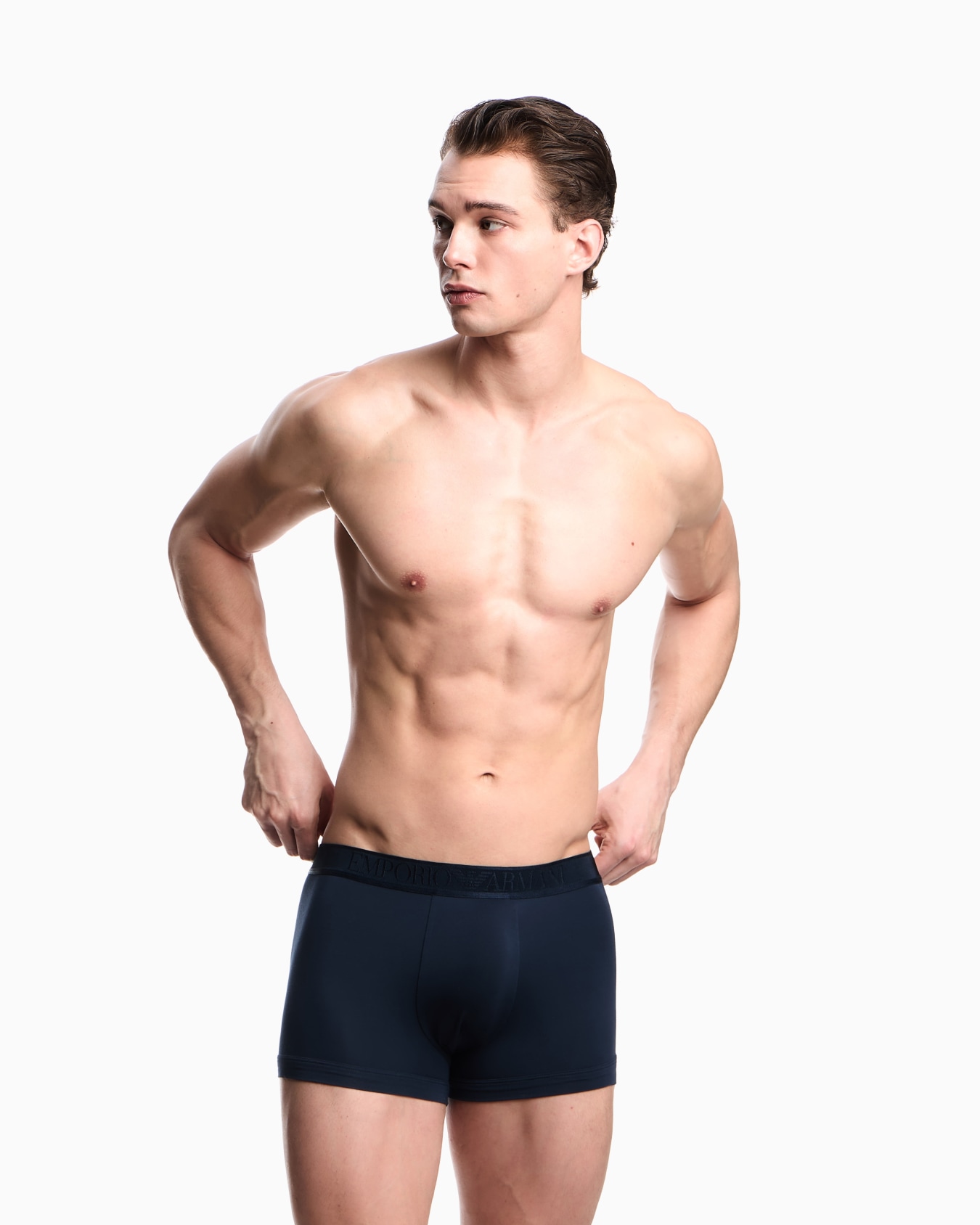 Eng anliegende Boxershorts aus weichem Modal Folie 1