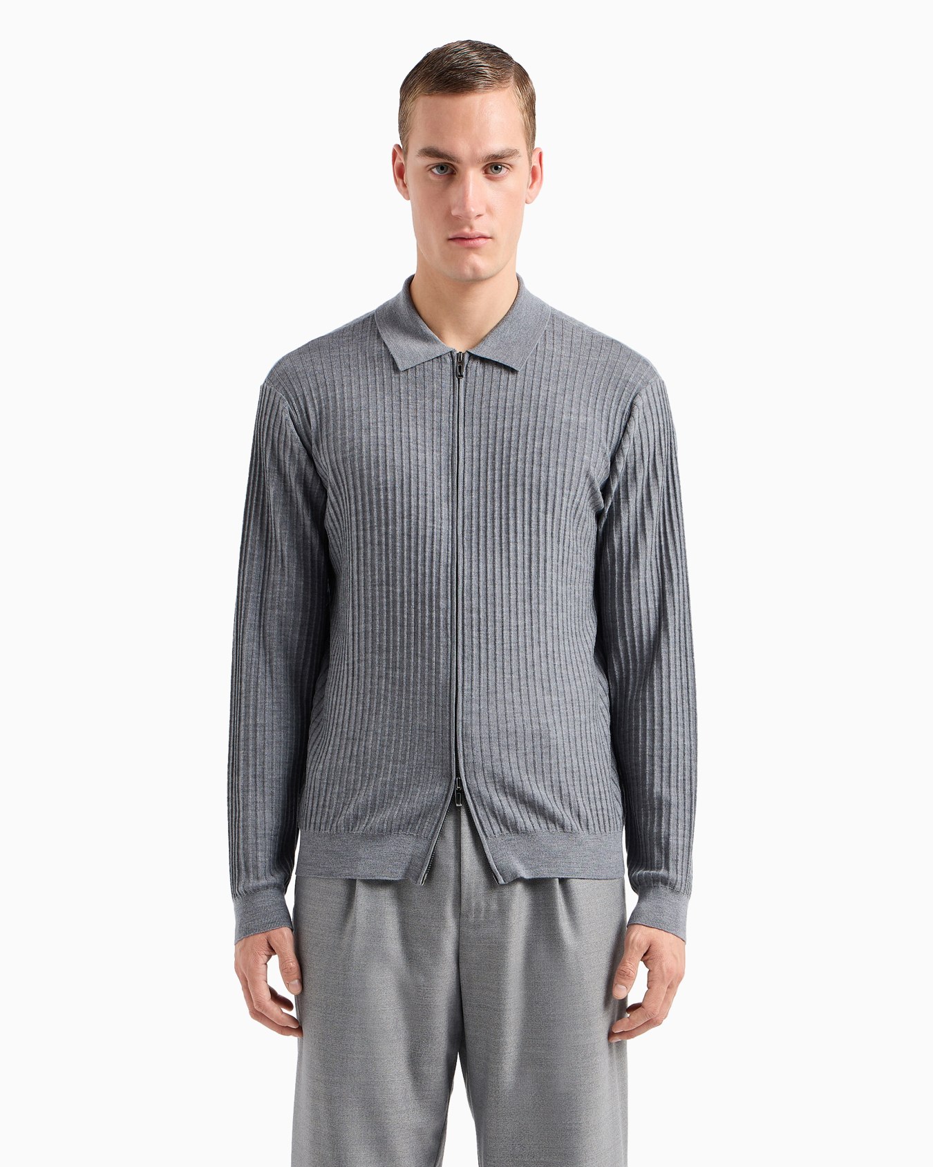 Travel Essential virgin-wool cardigan with zip and rib effect Slide 2