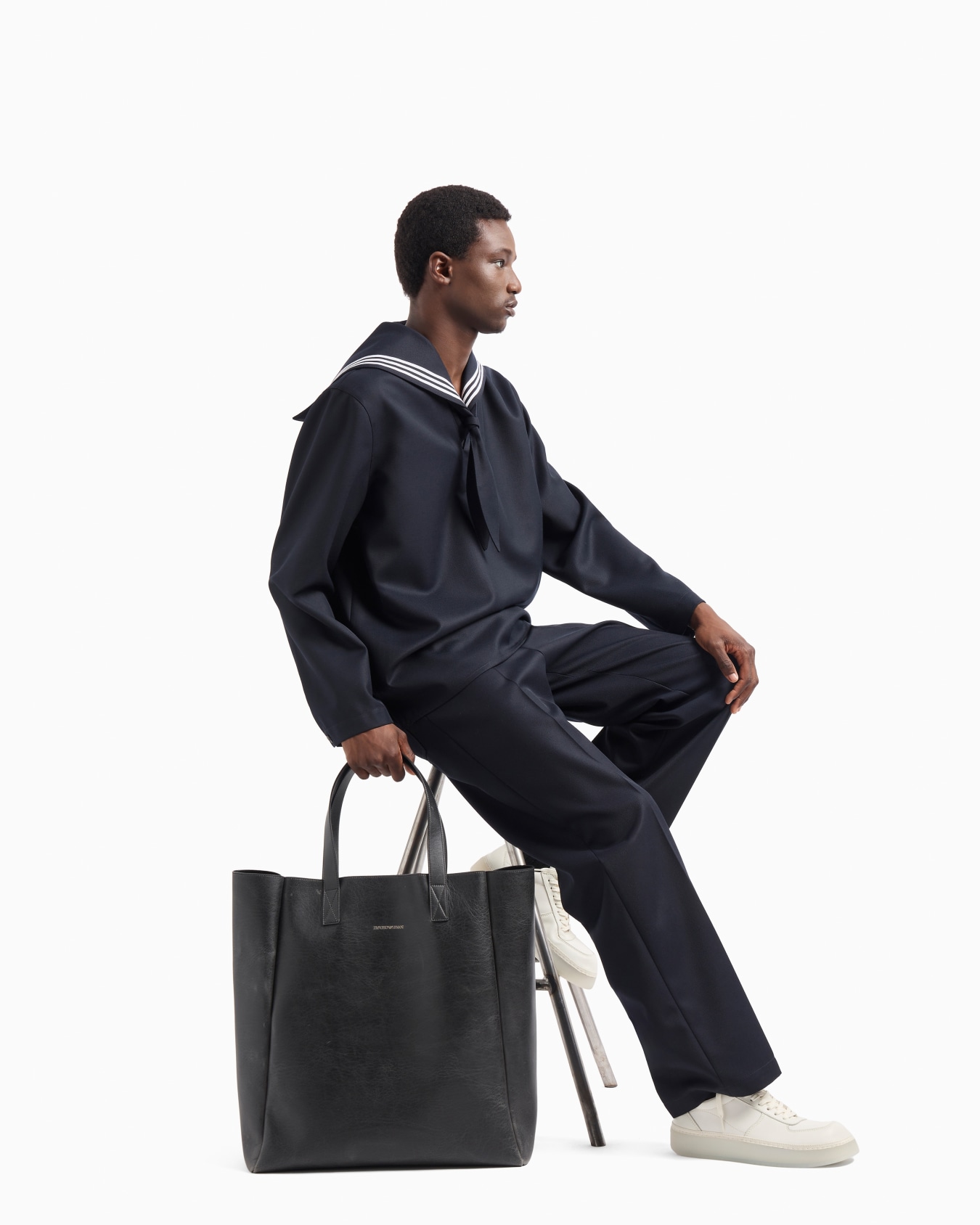 Pantalon en gabardine épaisse au toucher compact Diapositive 4