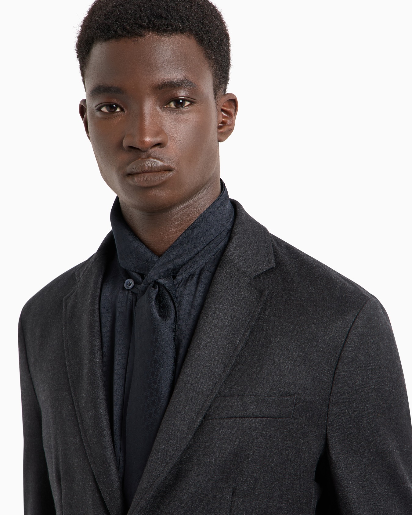 Single-breasted jacket in stretch virgin wool flannel Slide 4