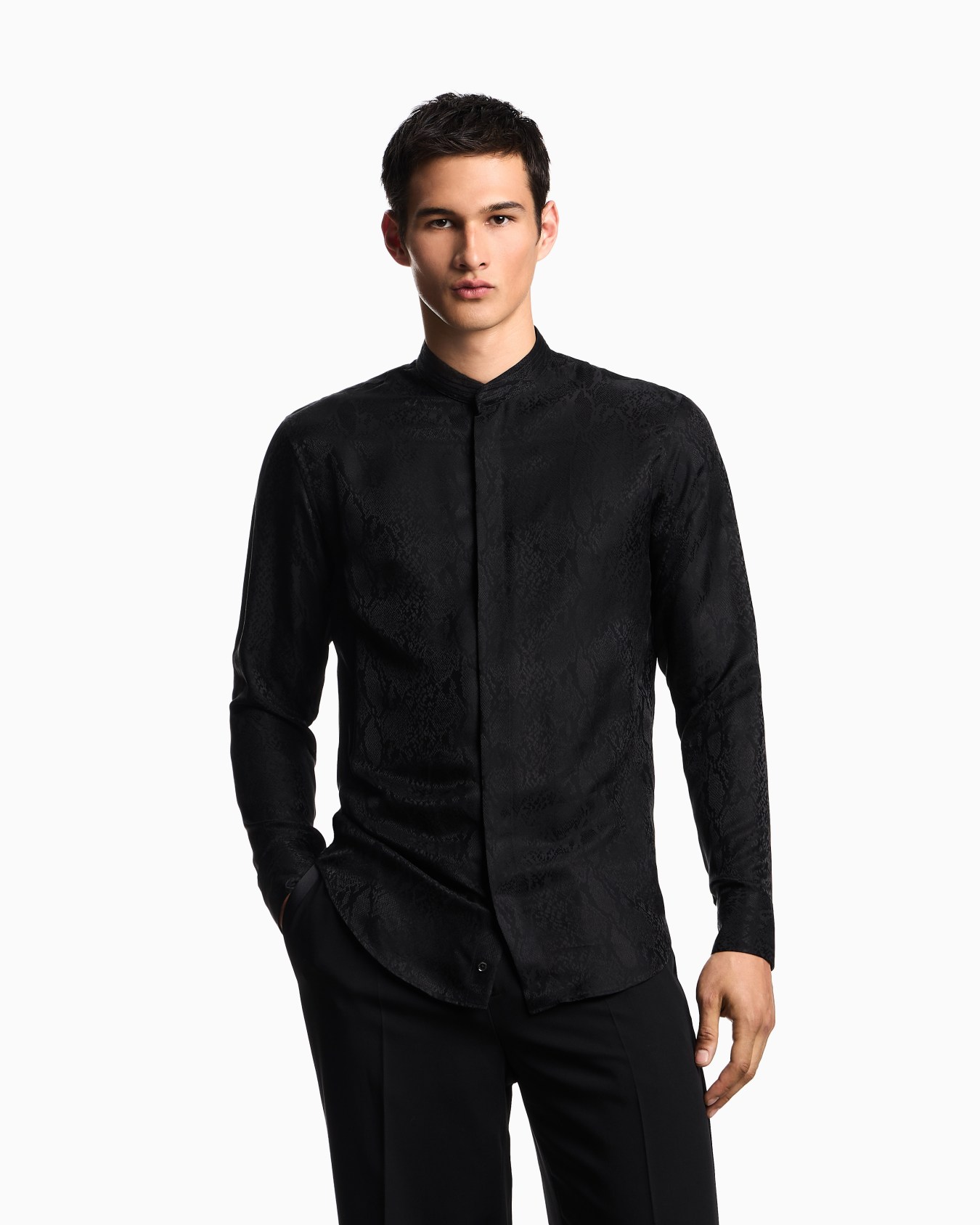 Silk-blend animal jacquard shirt with guru collar Slide 3