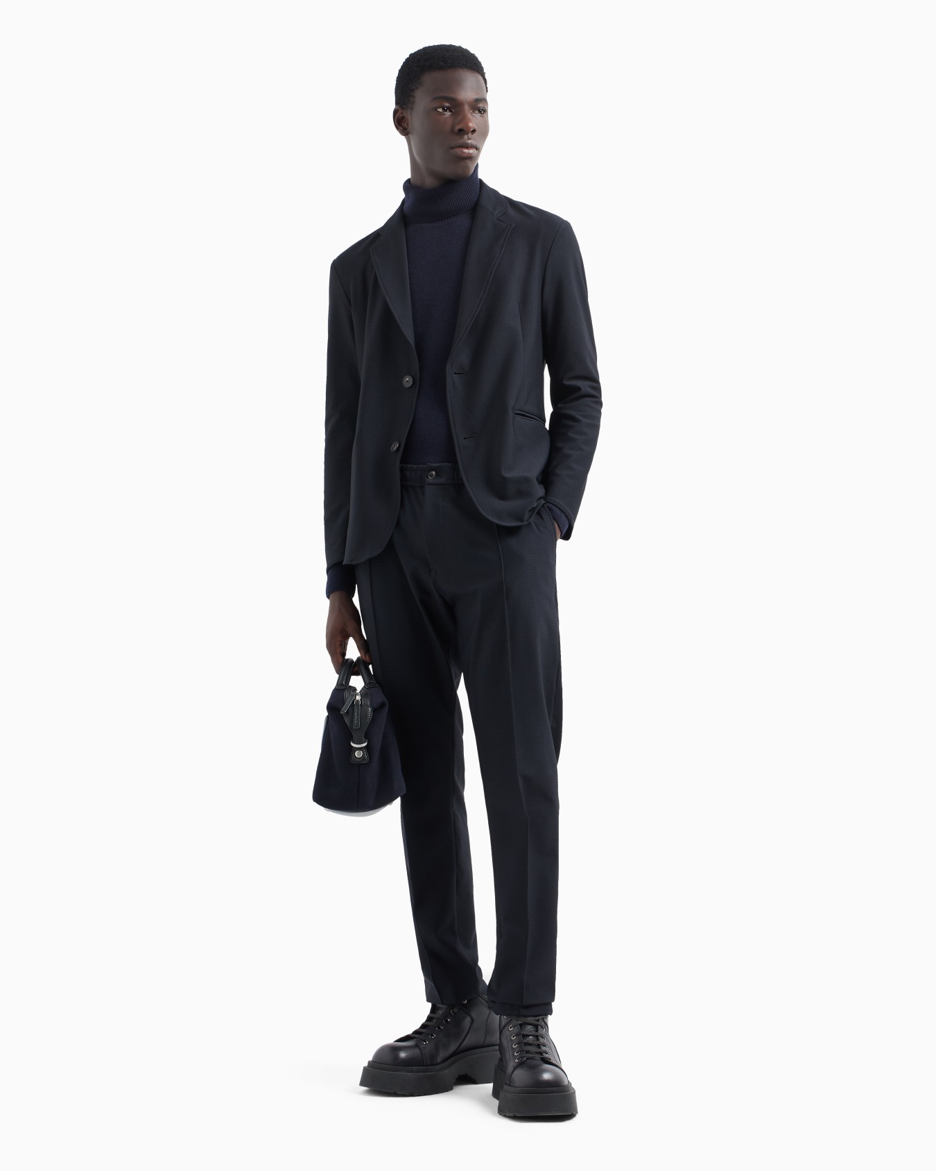 3D-effect micro-pattern technical-jersey trousers with ribbing Diapositiva 3