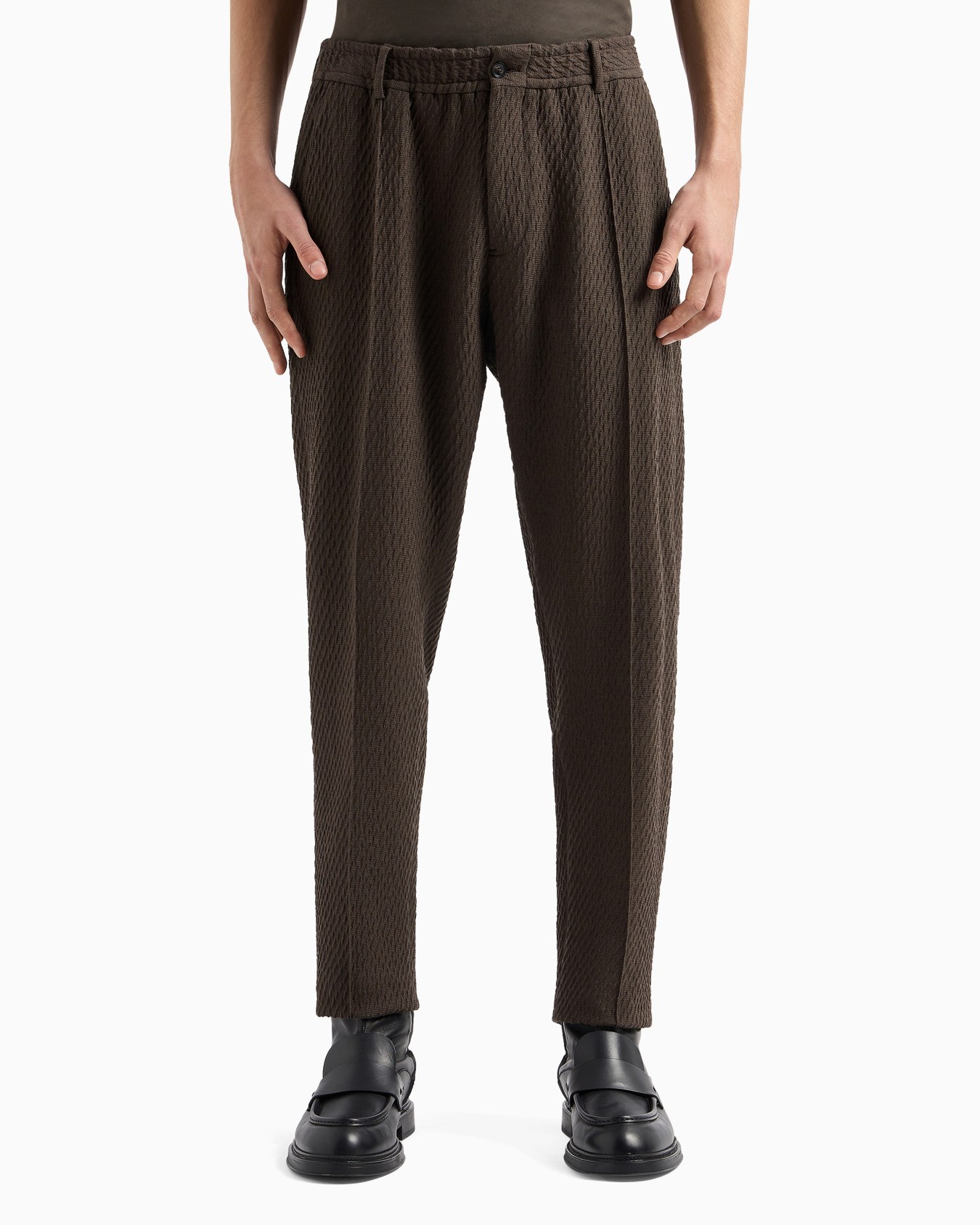 Chinos in 3D-effect virgin-wool stretch-jersey knit with ribs Slide 2