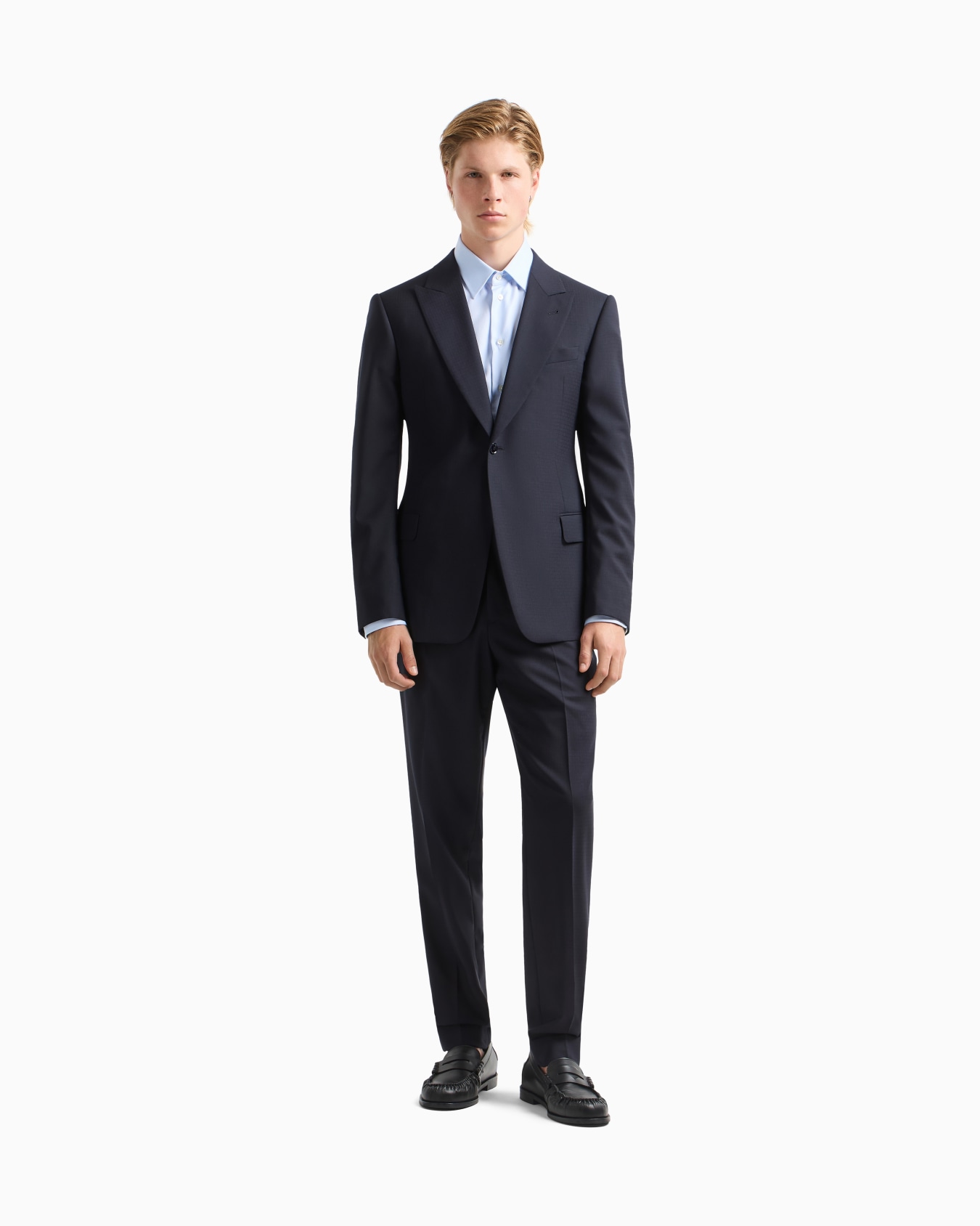 Regular Fit Suits Slide 3
