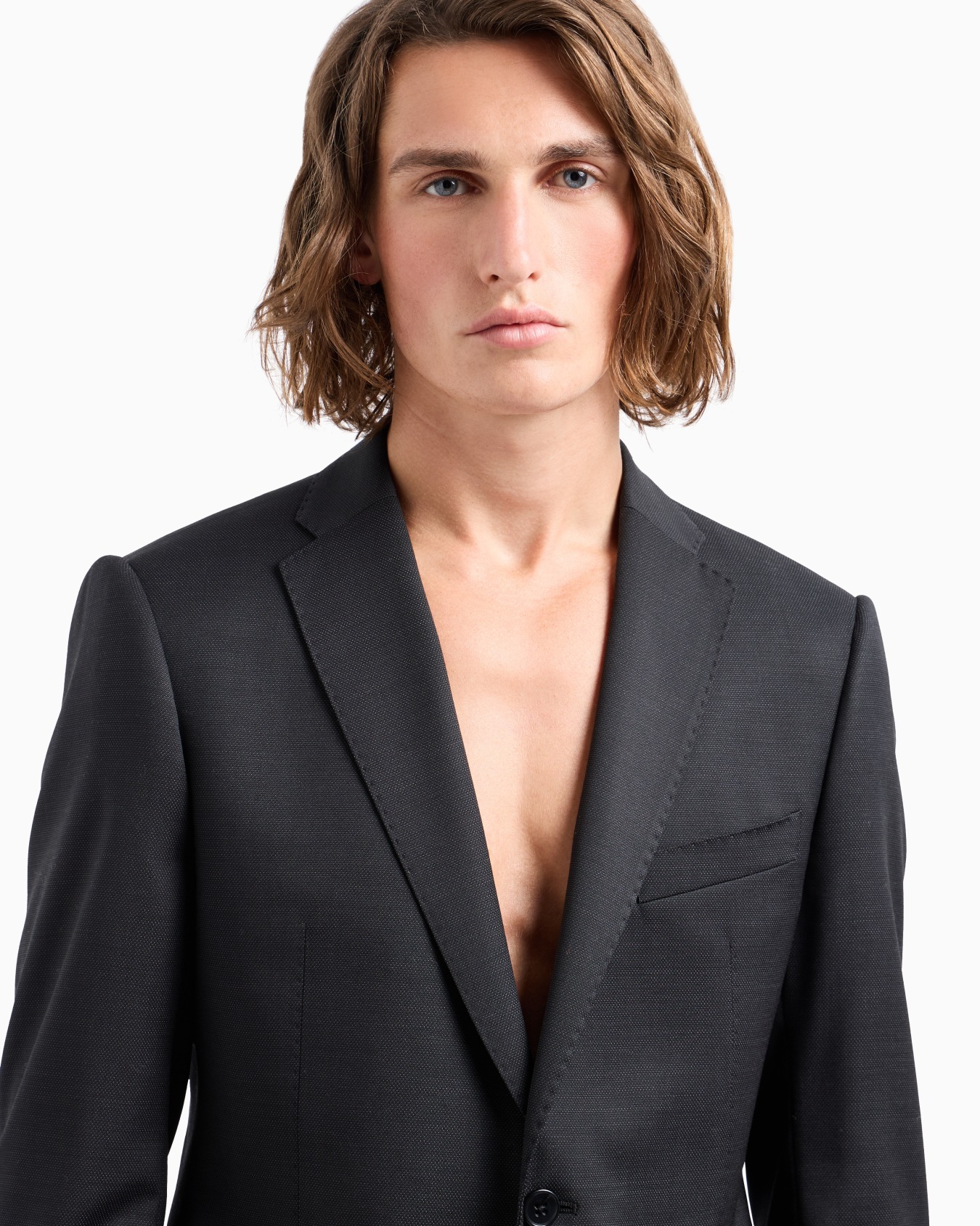 Single-breasted, slim-fit suit in worsted pinhead virgin wool Slide 4