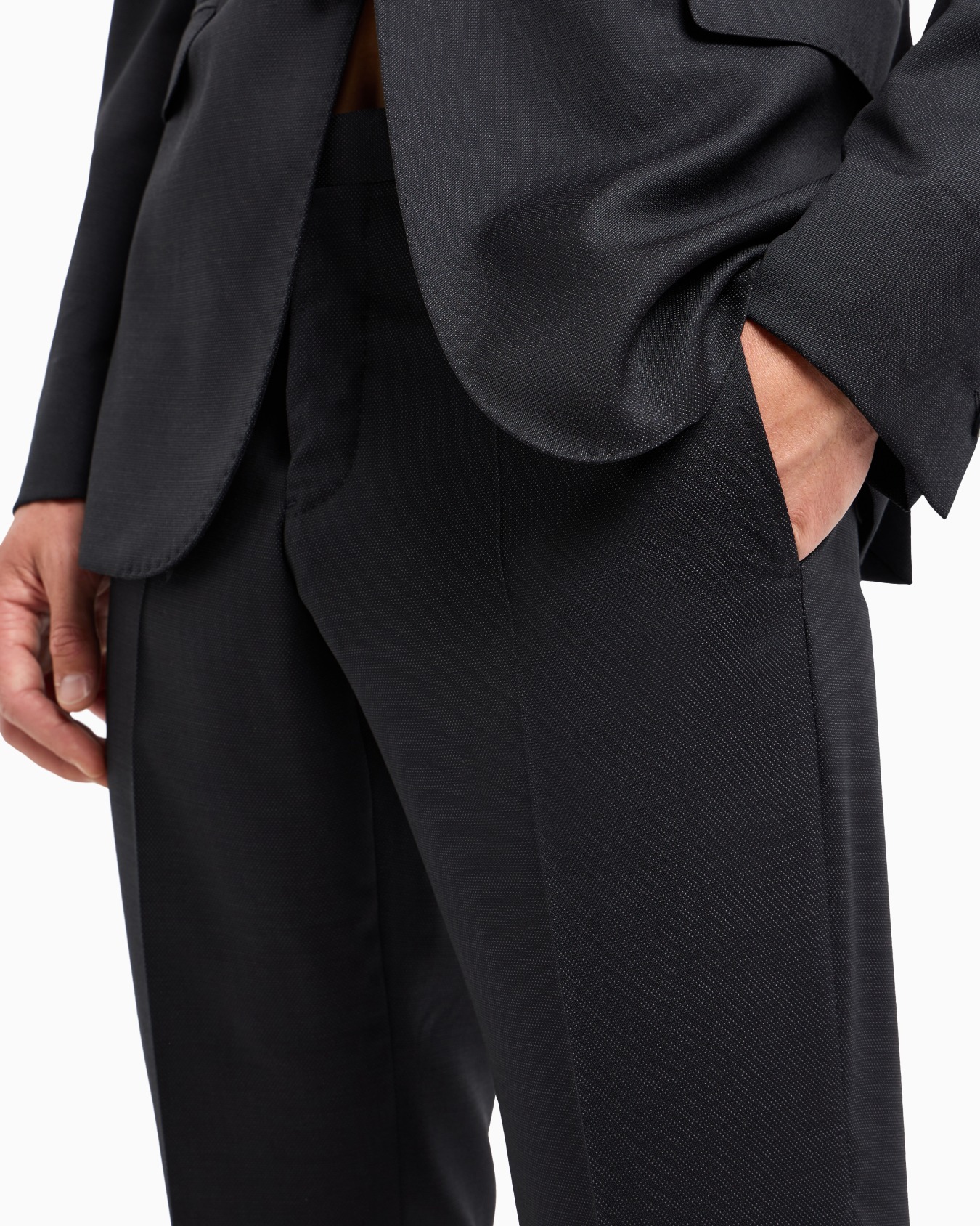 Single-breasted, slim-fit suit in worsted pinhead virgin wool Slide 5