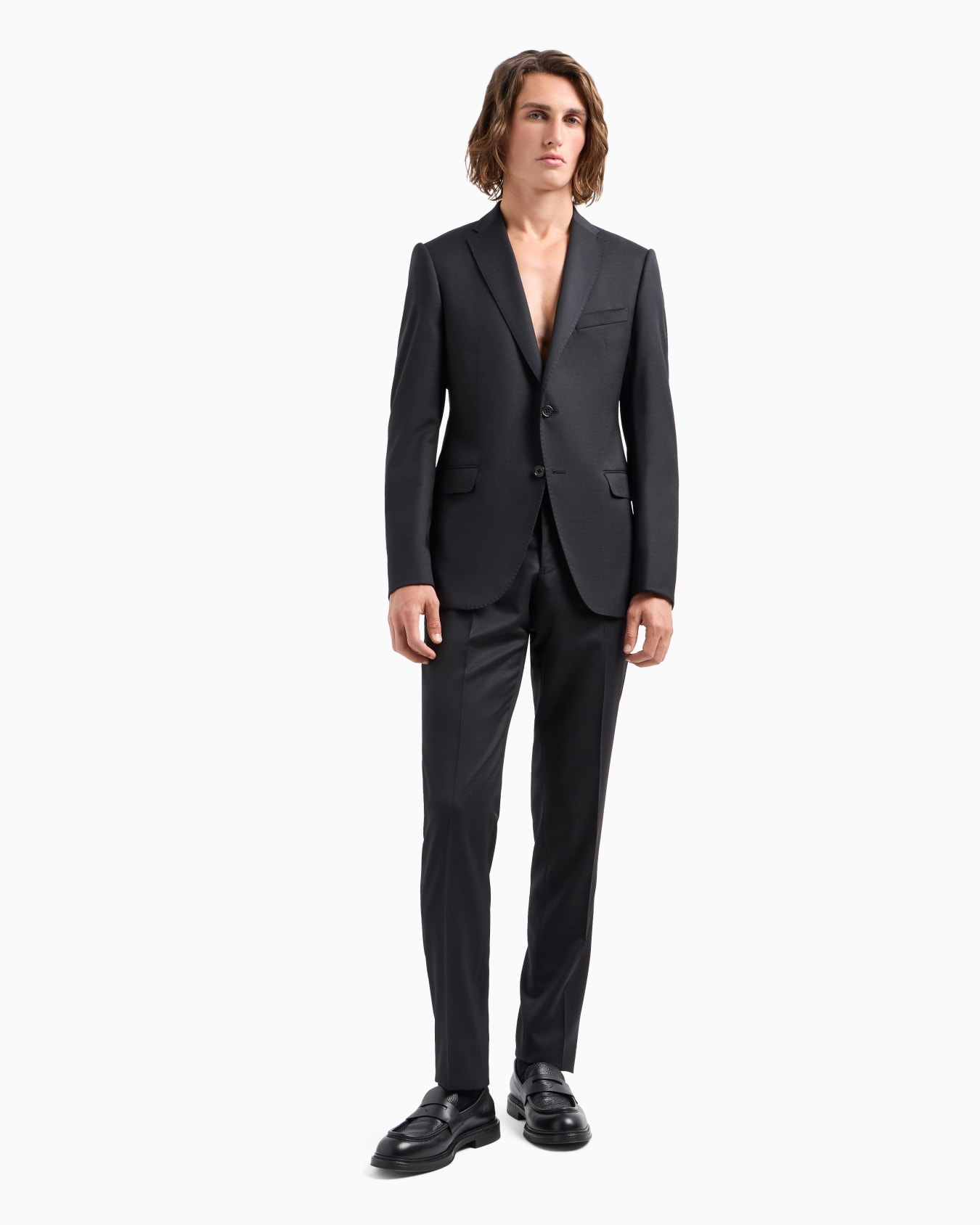 Single-breasted, slim-fit suit in worsted pinhead virgin wool Slide 1