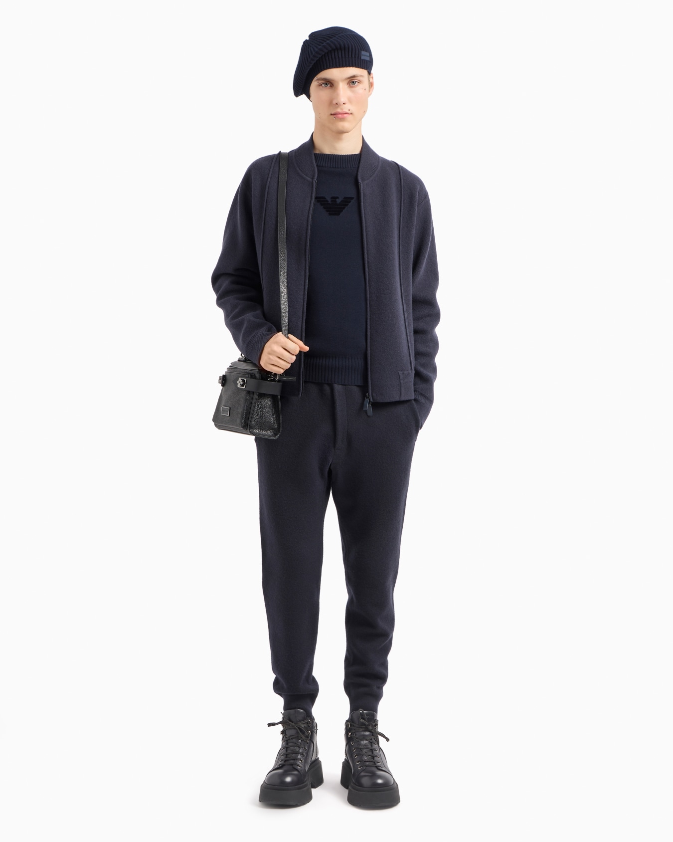 Icon zipped blouson in a virgin-wool knit Slide 4
