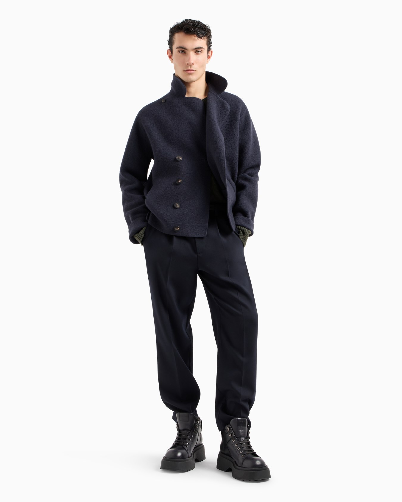 Icon virgin-wool jumper with two-tone jacquard chevron motif Slide 3