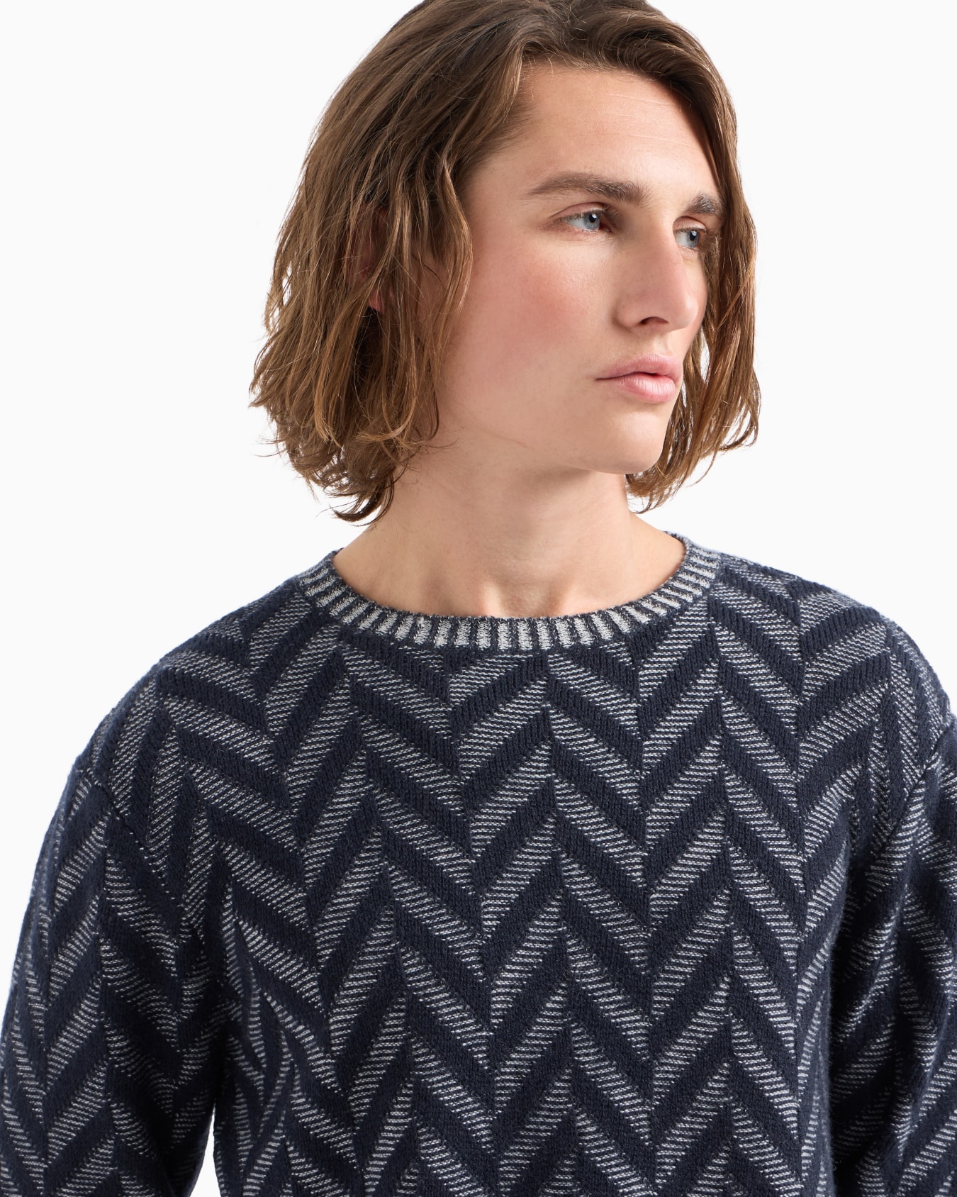 Pull Icon en laine vierge jacquard à motif chevron bicolore Diapositive 4
