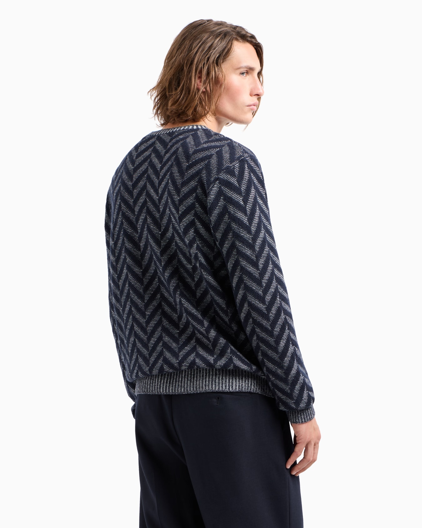 Pull Icon en laine vierge jacquard à motif chevron bicolore Diapositive 2