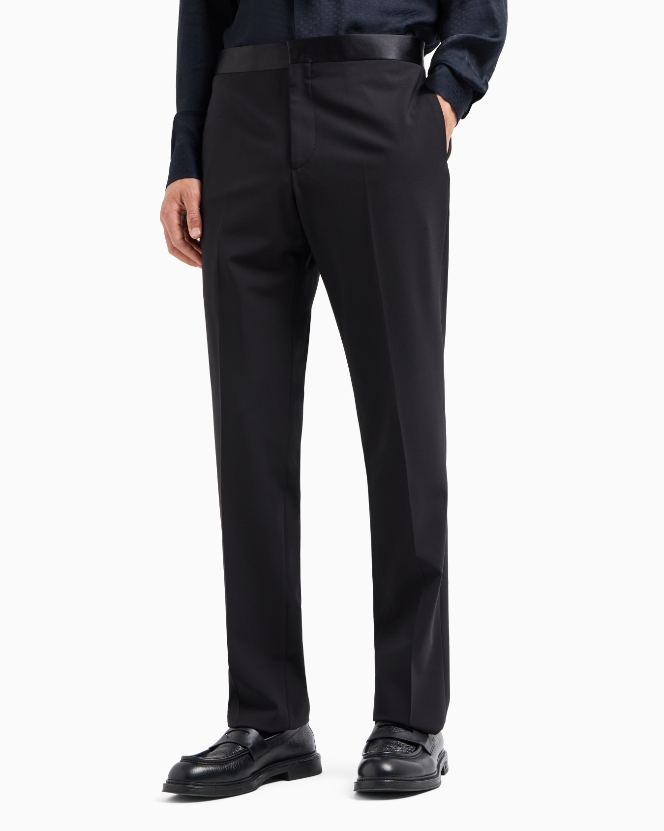 Pantalon en toile bi-stretch de laine vierge avec taille en satin Diapositive 3