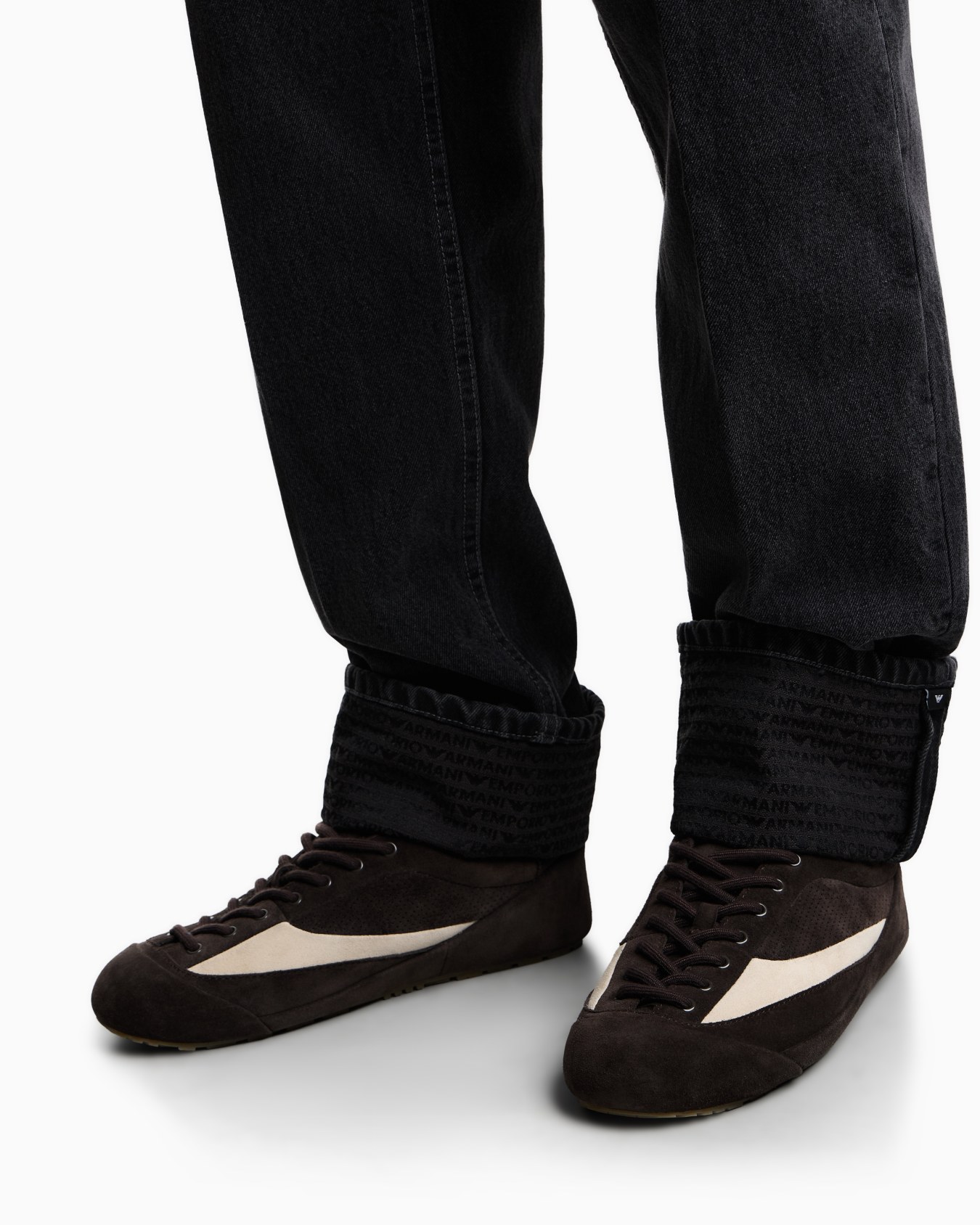 Loose Fit Jeans J73 aus Denim mit Logo-Umschlag Folie 4