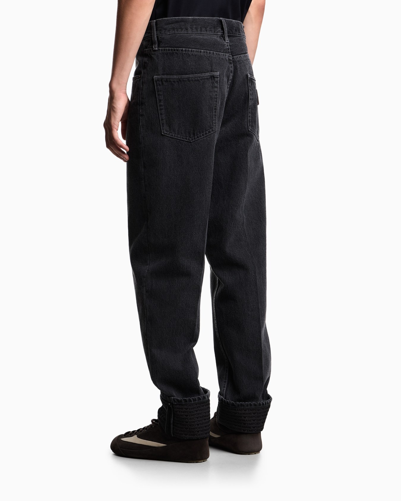 Loose Fit Jeans J73 aus Denim mit Logo-Umschlag Folie 2