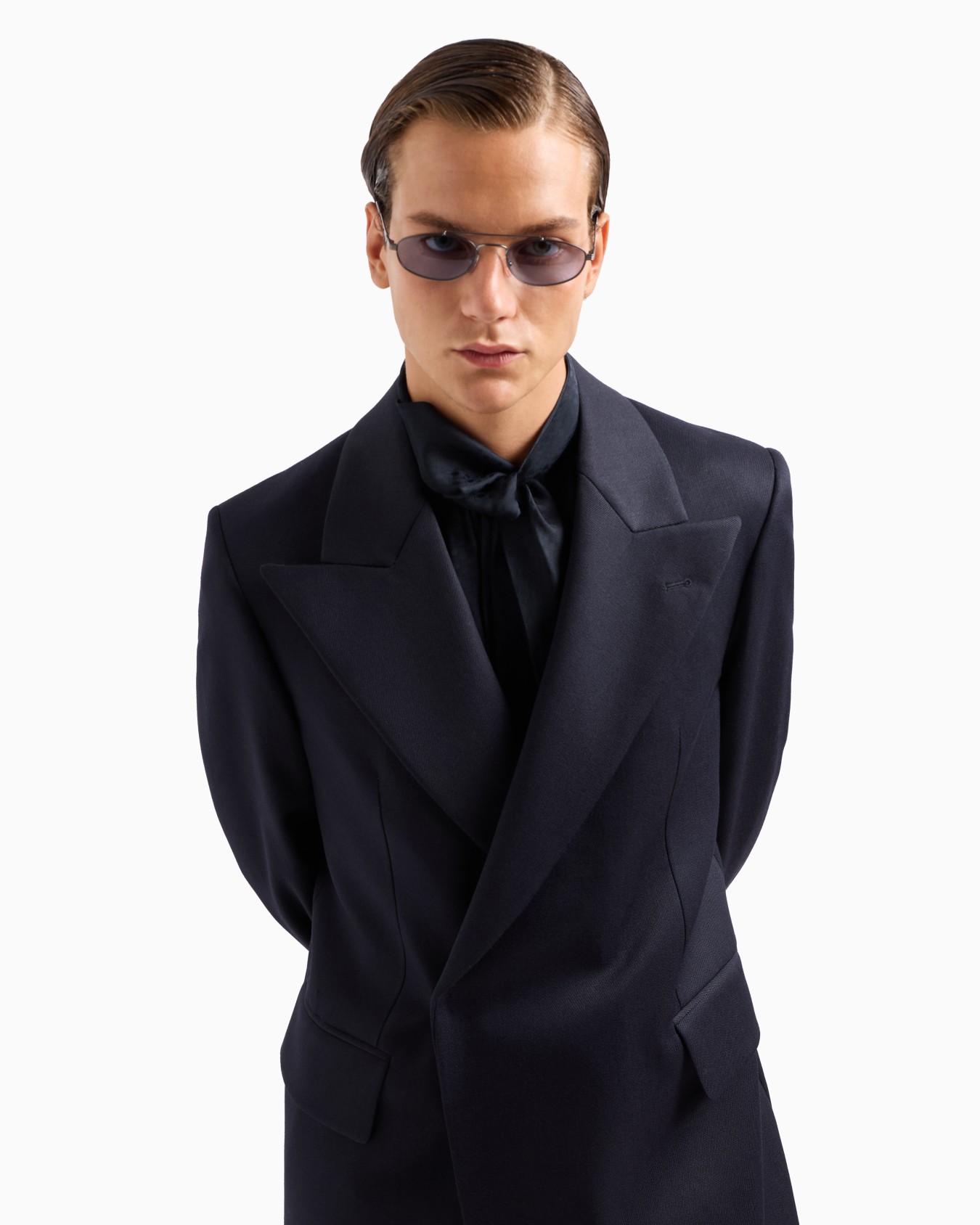 Coat with lapels in compact wool cover fabric Slide 5