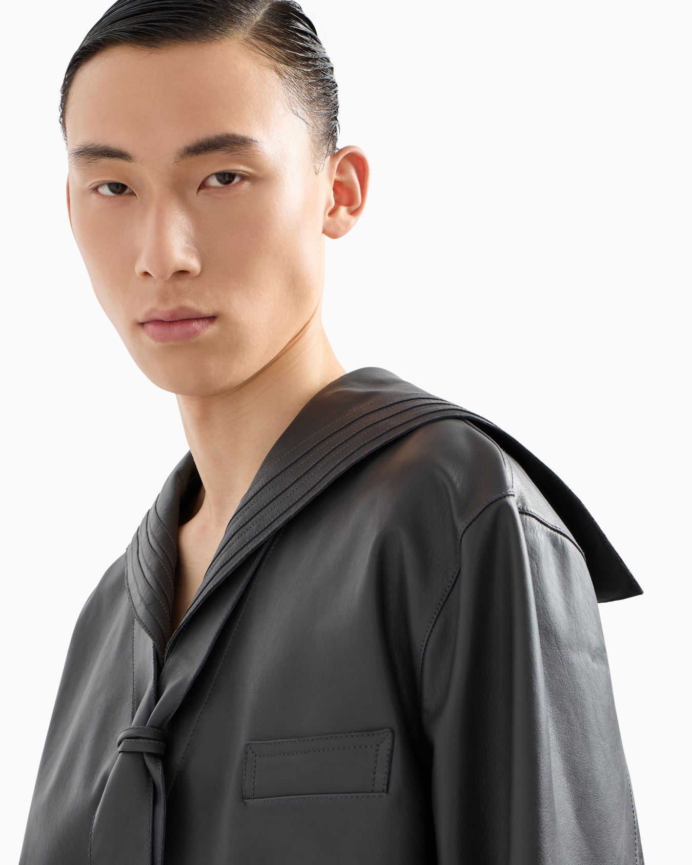 Relaxed-fit sailor shirt in nappa calfskin Slide 4