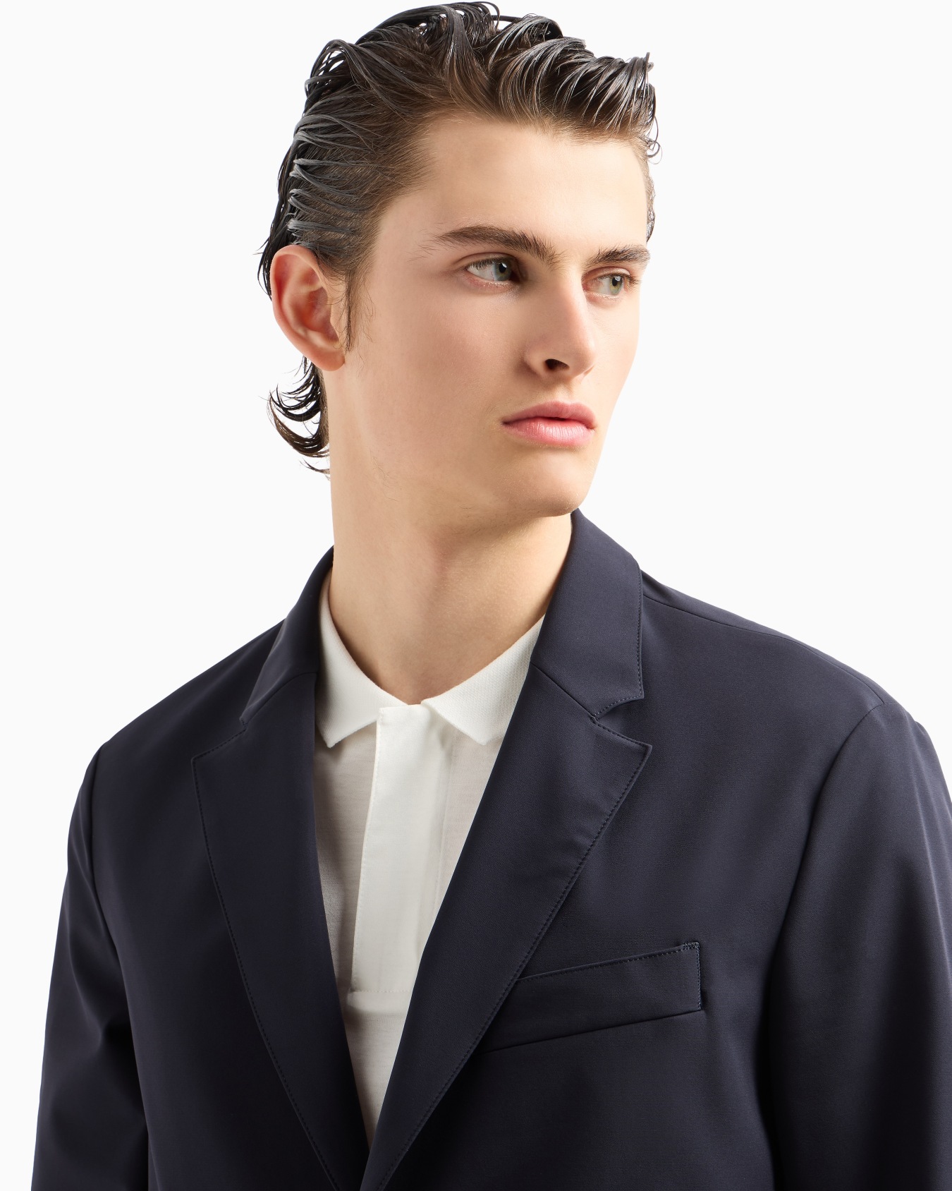 Chaqueta de abotonadura sencilla en nailon ligero Travel Essential Diapositiva 4