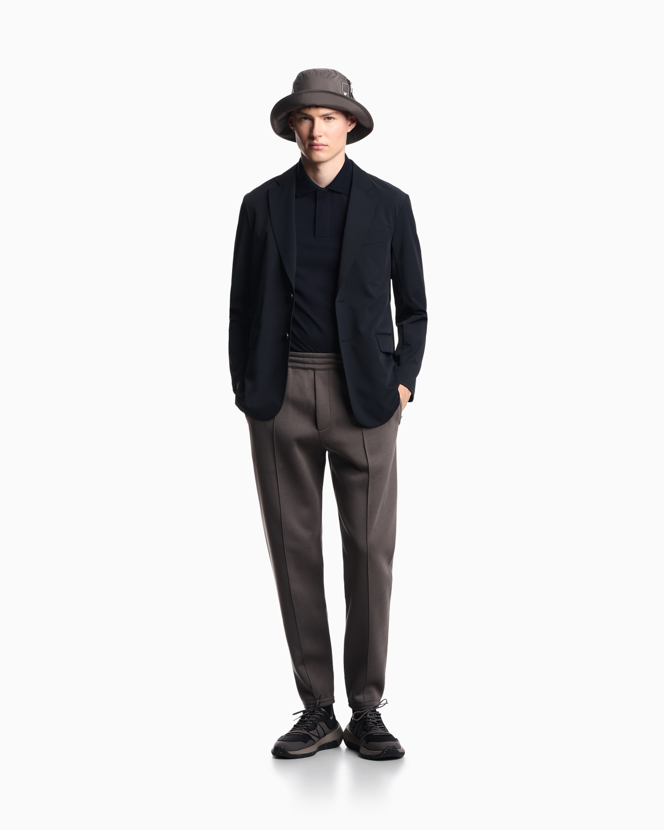 Travel Essentials nylon single-breasted blazer Slide 1