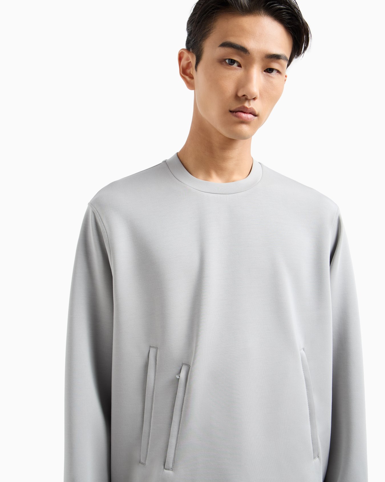 Travel Essential modal-blend double jersey sweatshirt Slide 3