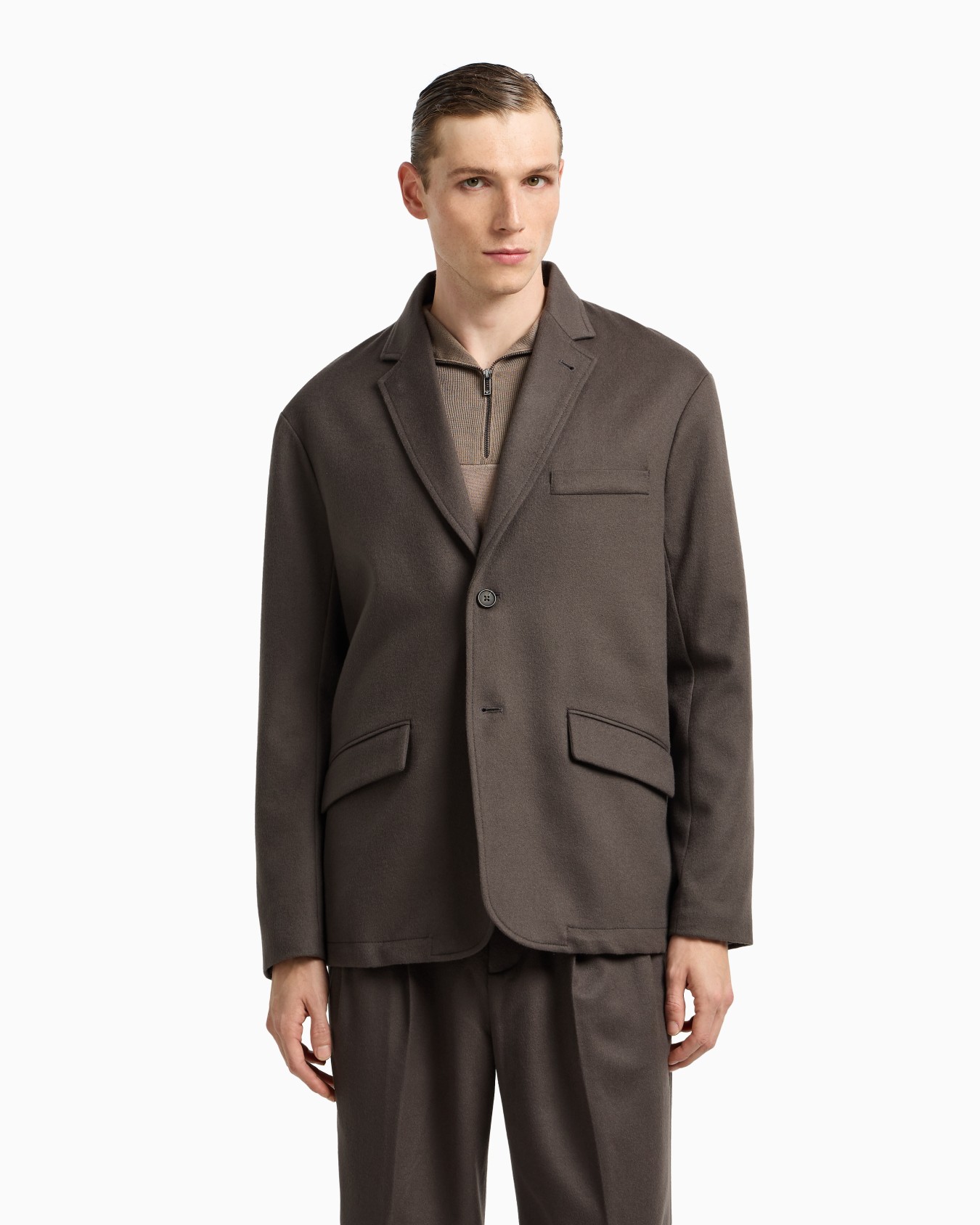 Virgin wool blazer with lapels  Slide 4