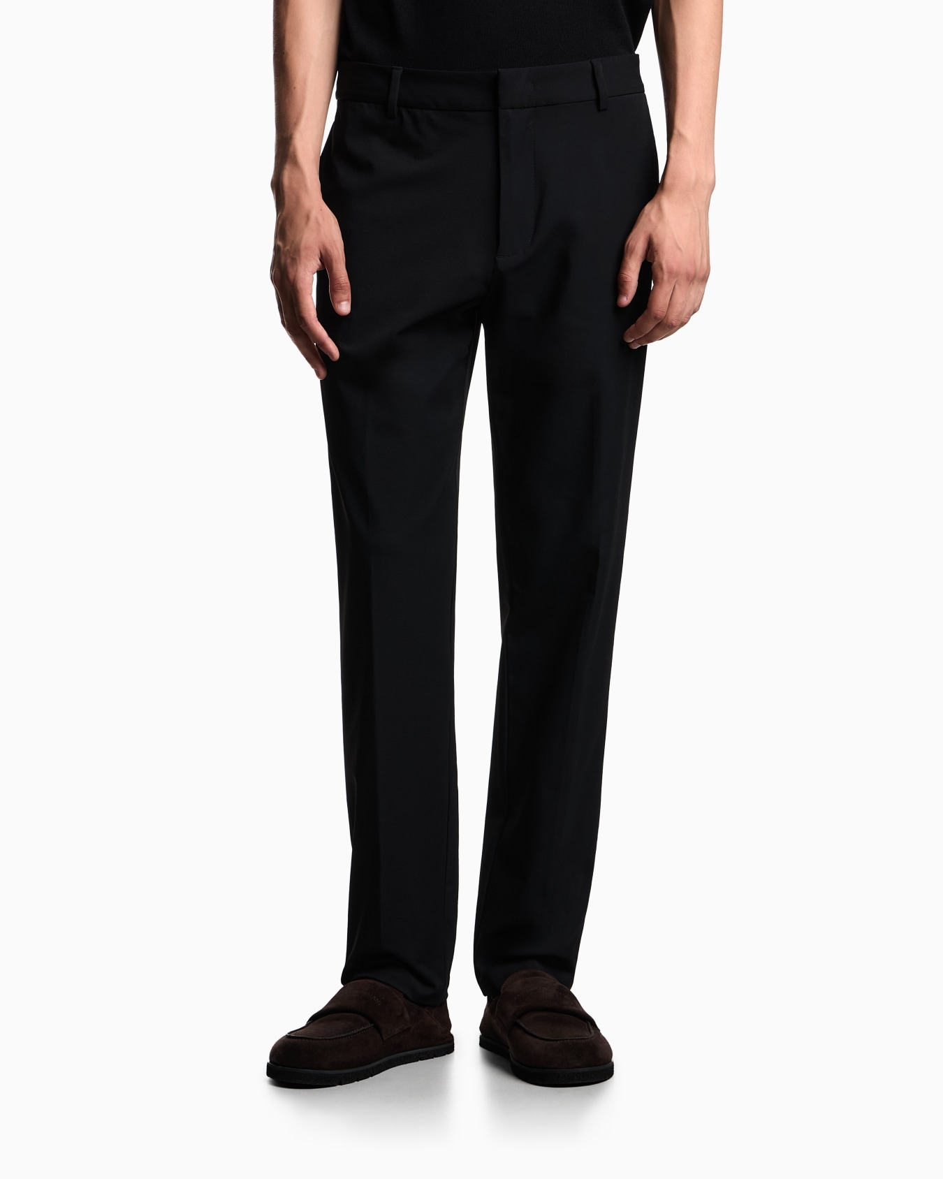 Chinos in nylon stretch twill Slide 4