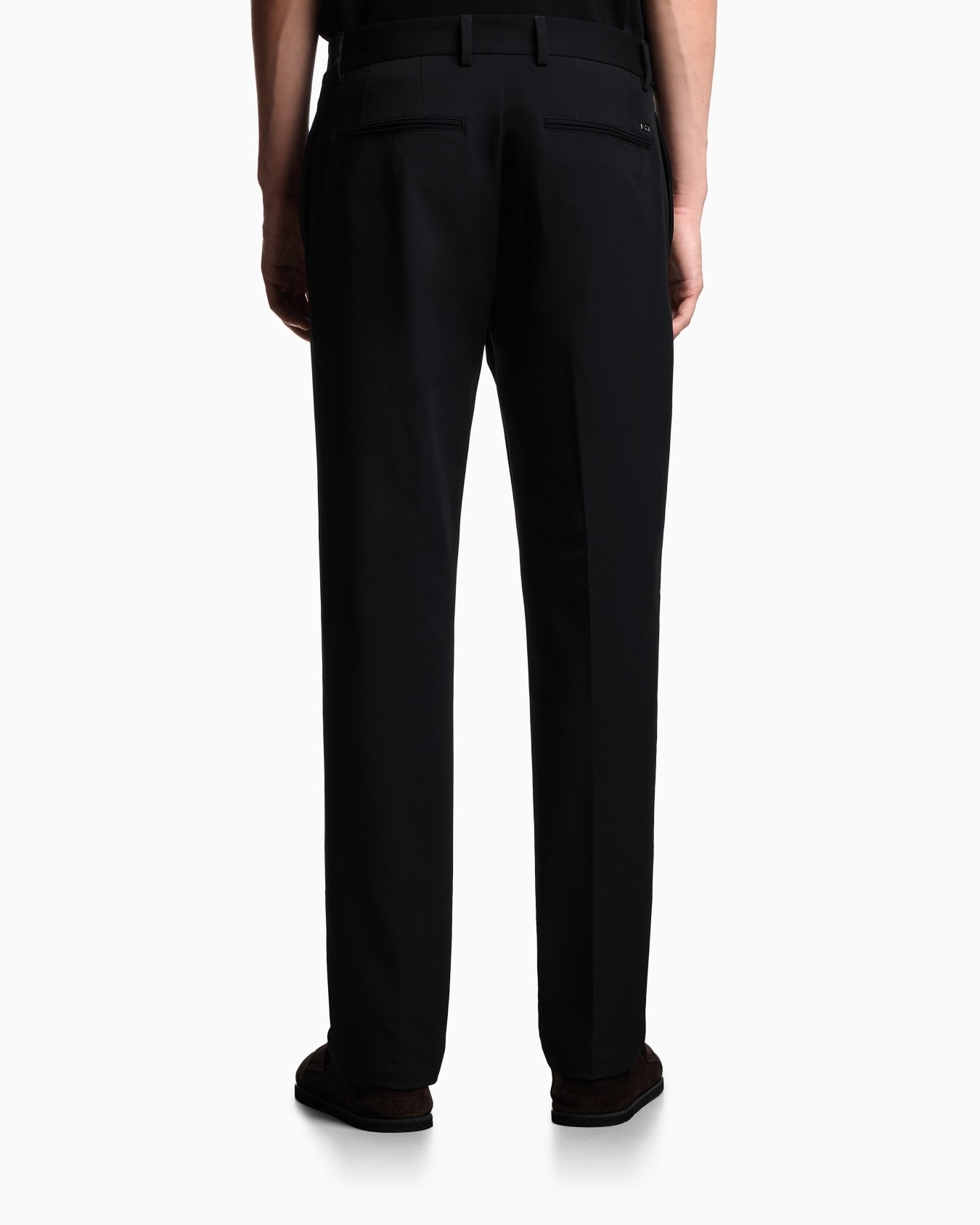 Chinos in nylon stretch twill Slide 3
