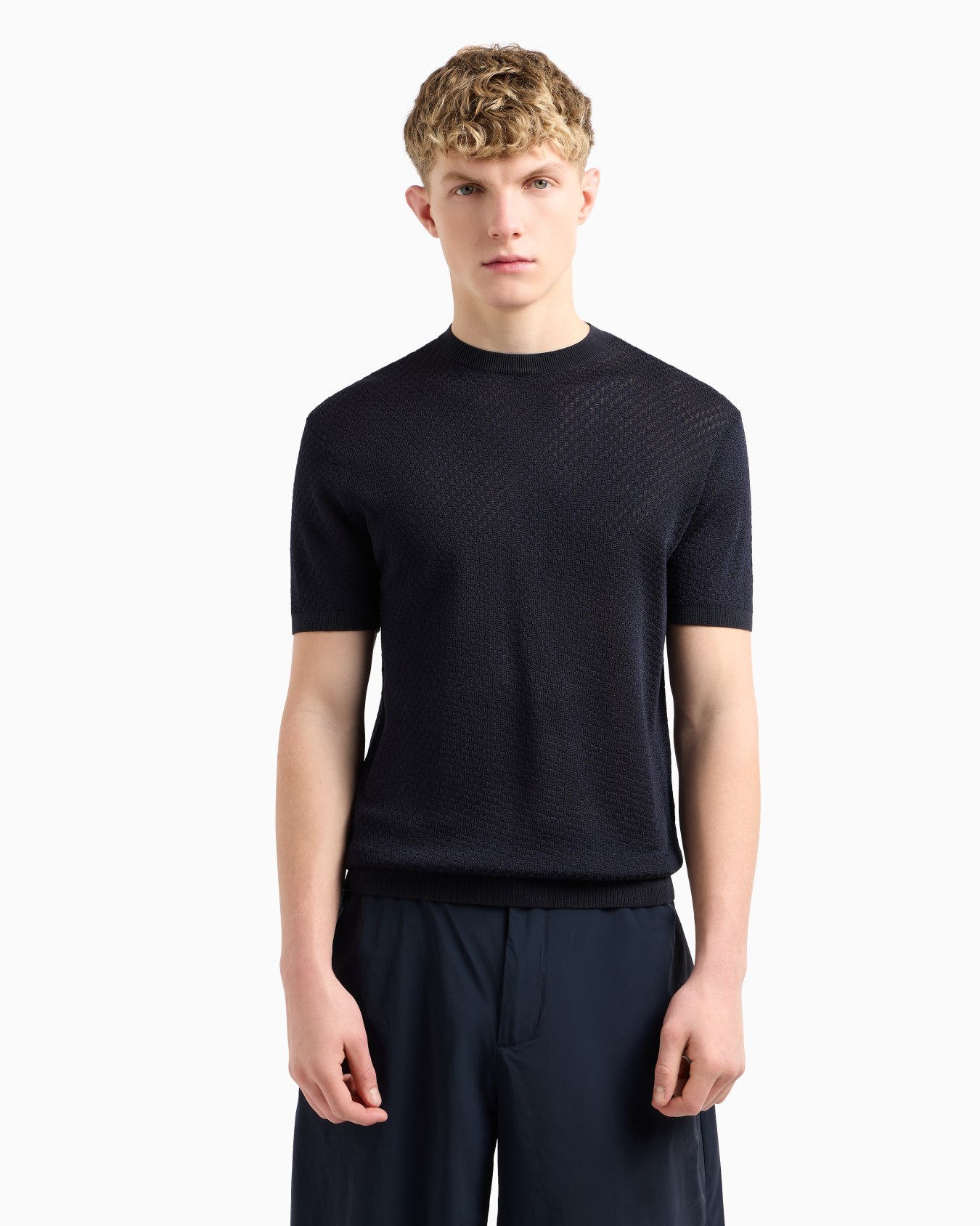 Micro-pattern jacquard jumper Slide 3