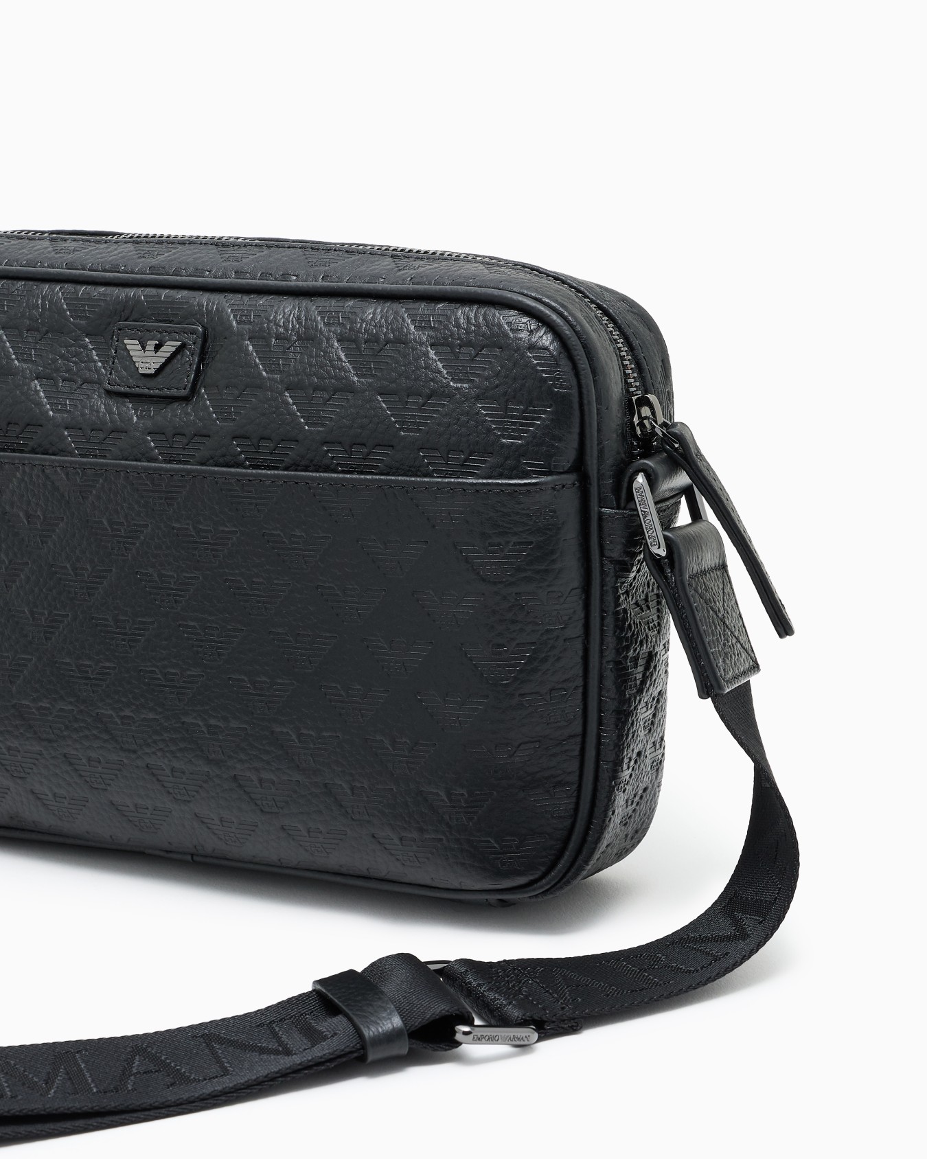 Bolso bandolera de piel con águila repujada por toda la superficie  Diapositiva 4