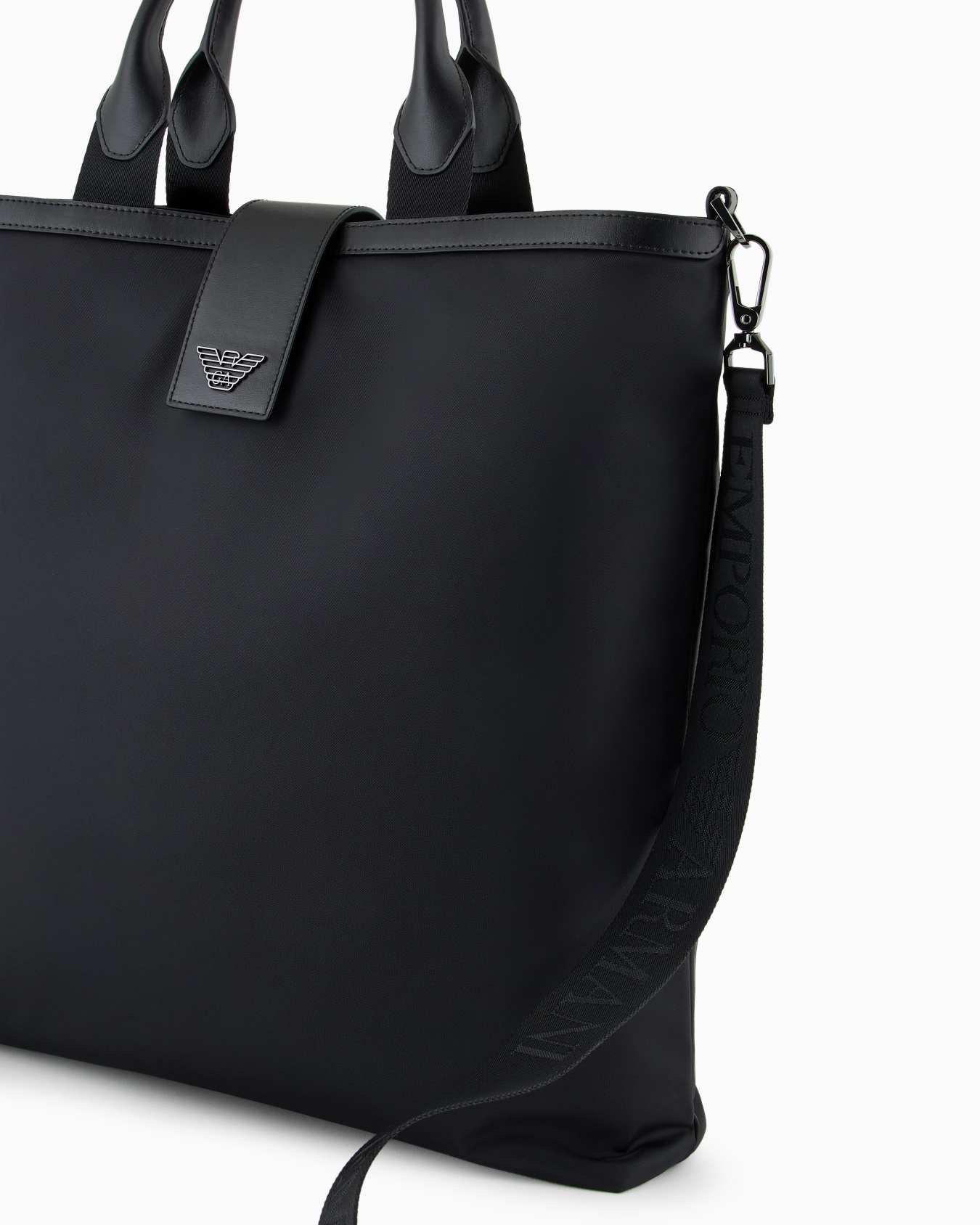 Sac cabas repliable en nylon recyclé avec bandoulière ASV Diapositive 4