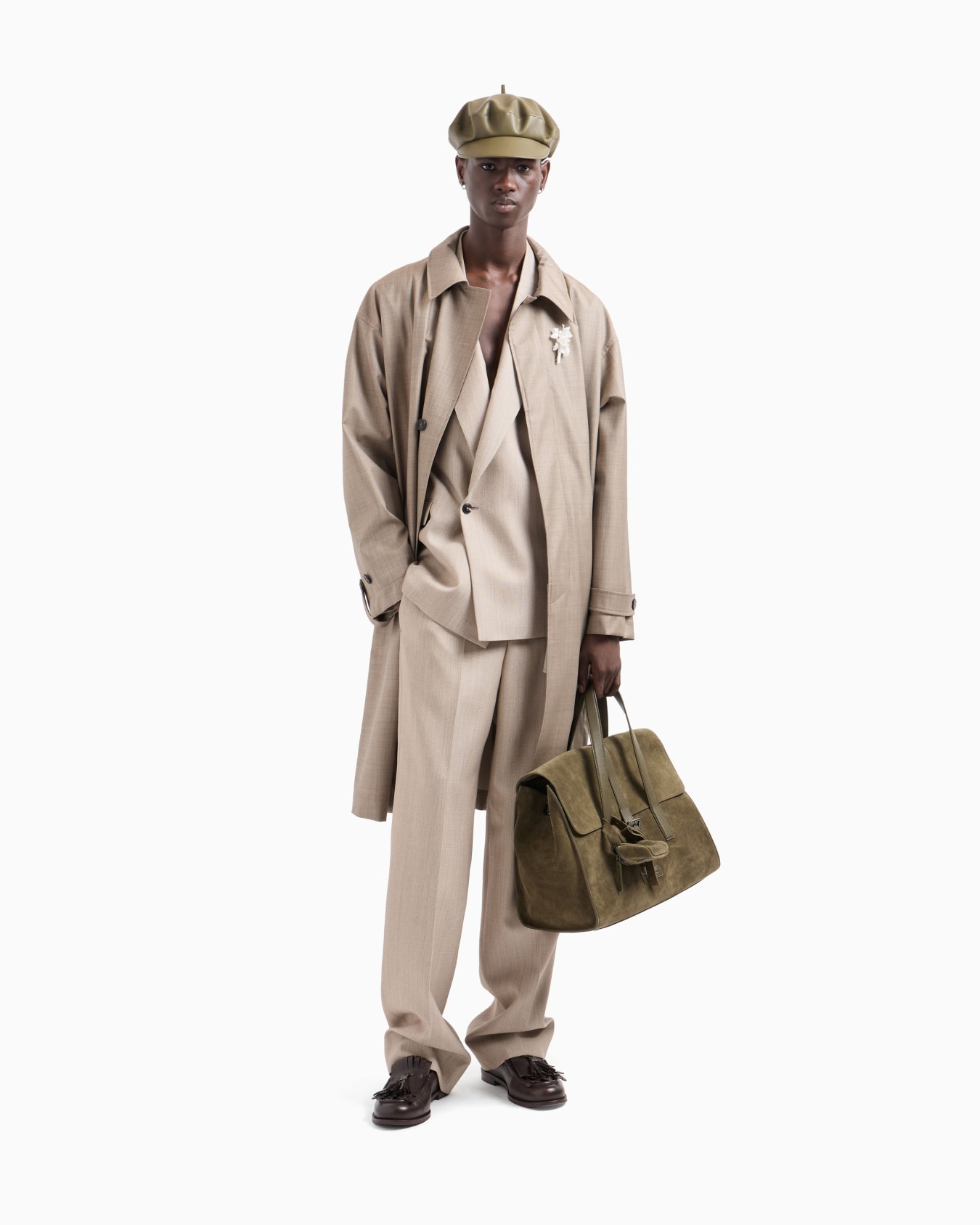 Regular Fit Suits Slide 2