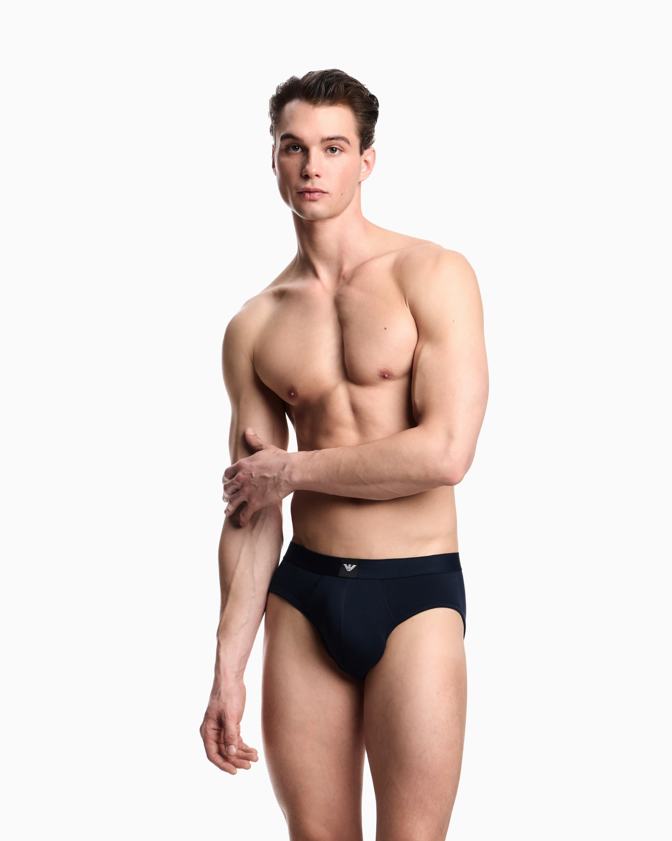 Three-pack of Essential logolabel jersey briefs Slide 1
