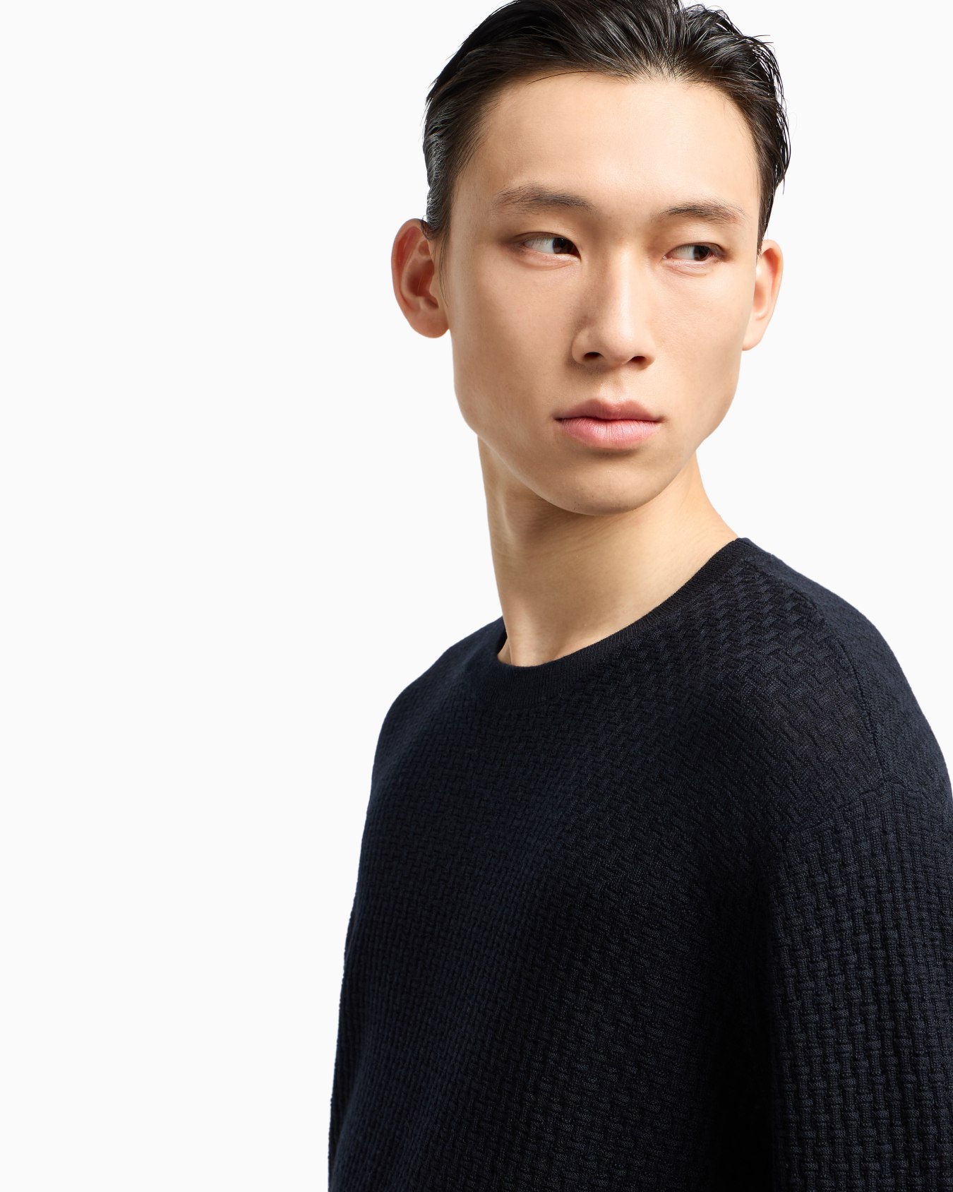 Virgin wool jumper with embossed jacquard pattern Slide 4