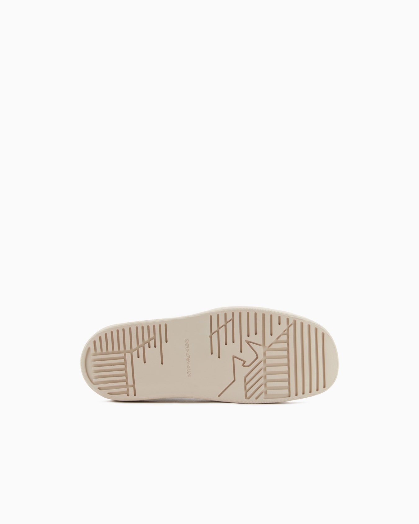 Sneakers with contrasting laces Slide 5