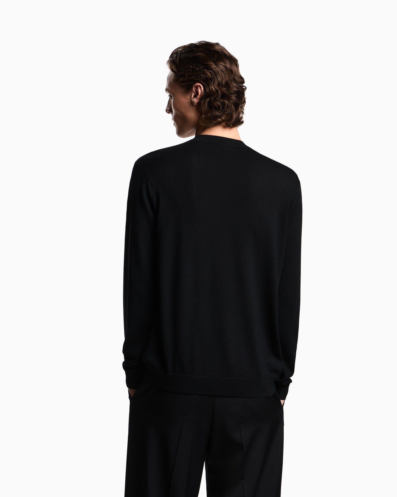 Plain-knit virgin-wool jumper with eagle patch Slide 2