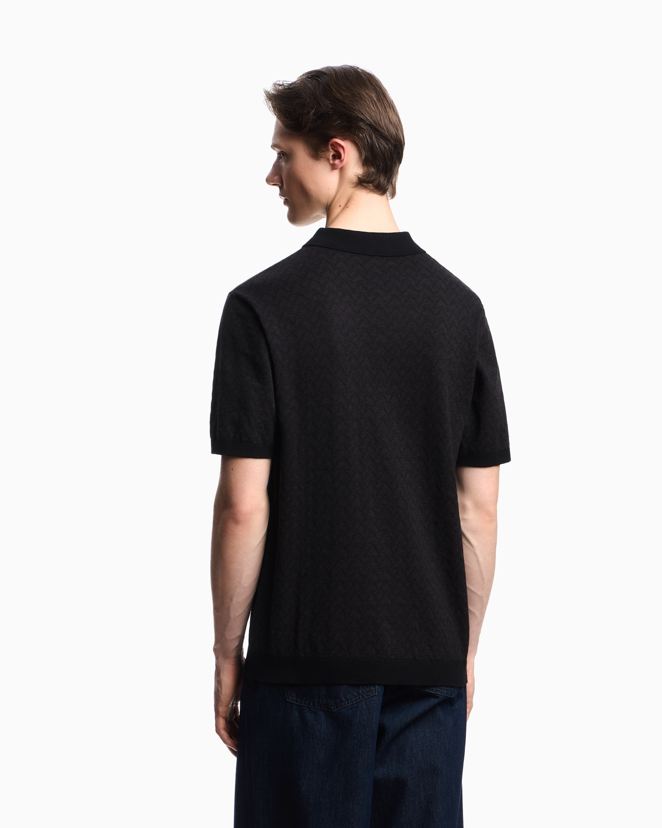 Icon polo-collar jumper in chevron-motif jacquard Slide 2