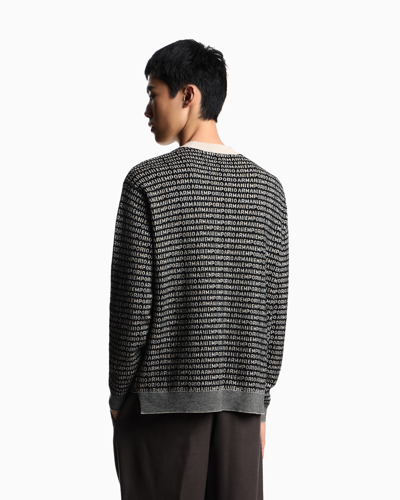Virgin-wool jumper with all-over jacquard signature logo Slide 2
