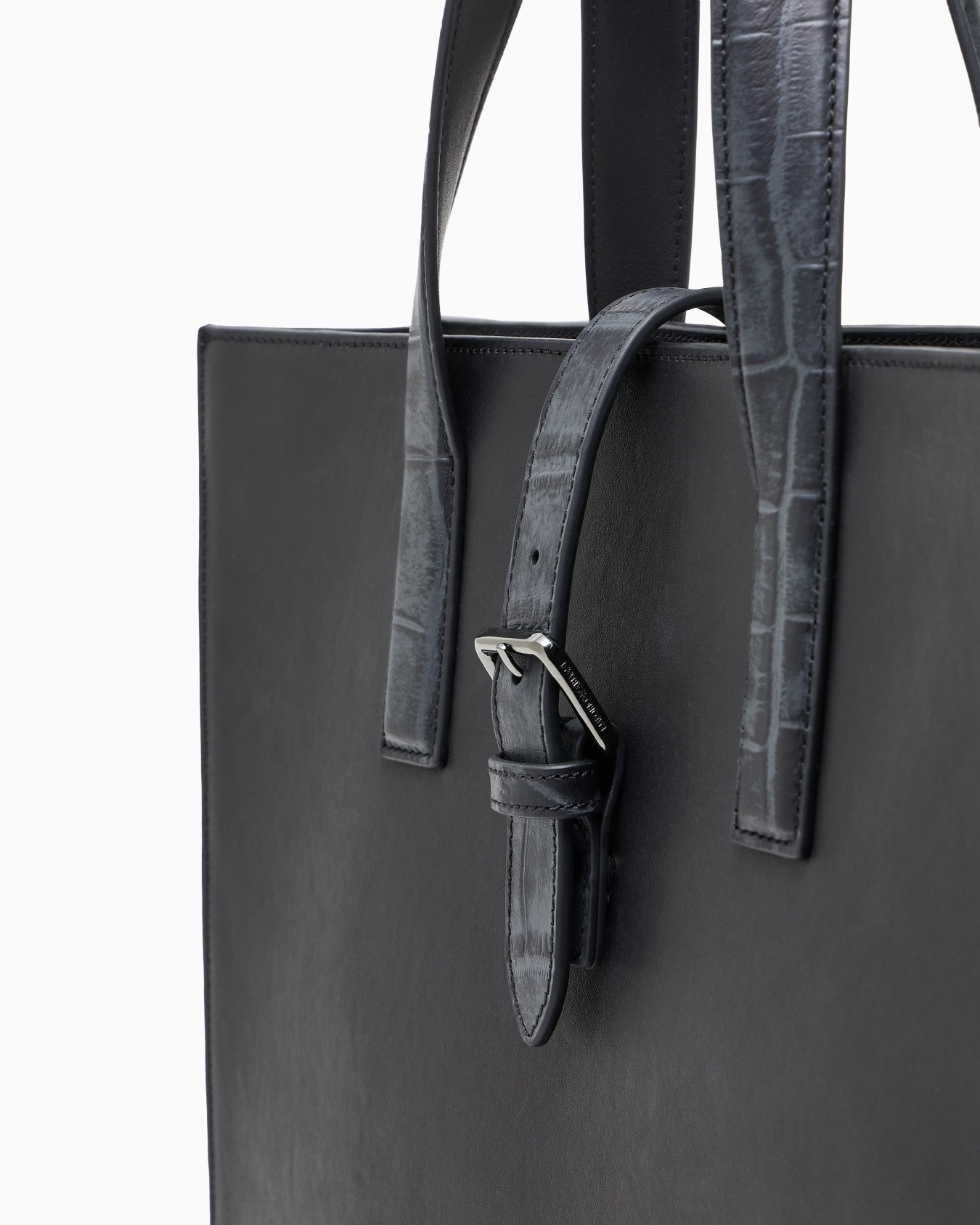 Leather shopper bag with crocodile print Slide 3