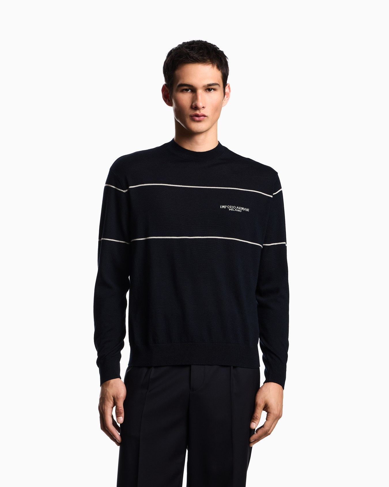 Virgin-wool jumper with jacquard logo Slide 3