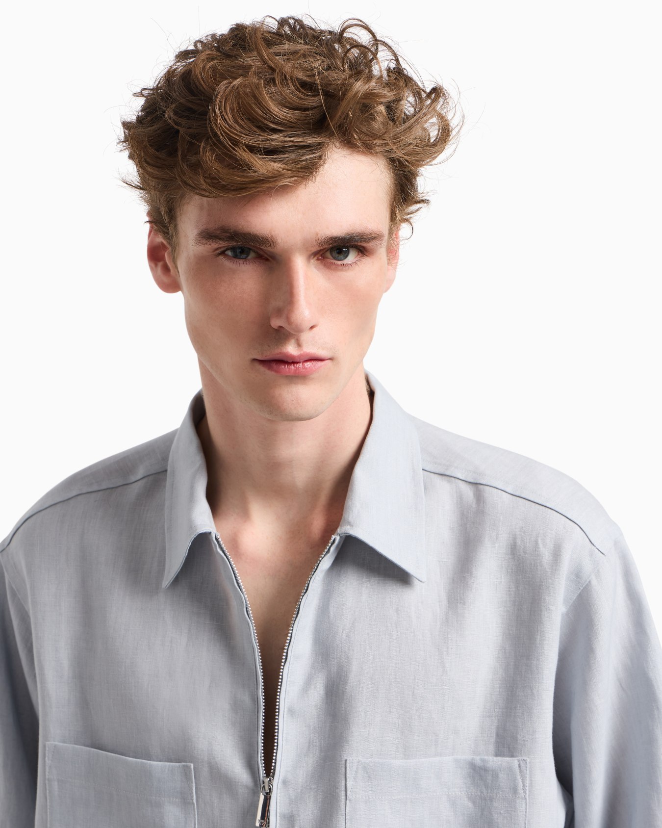 Pure linen shirt with partial zip Slide 5