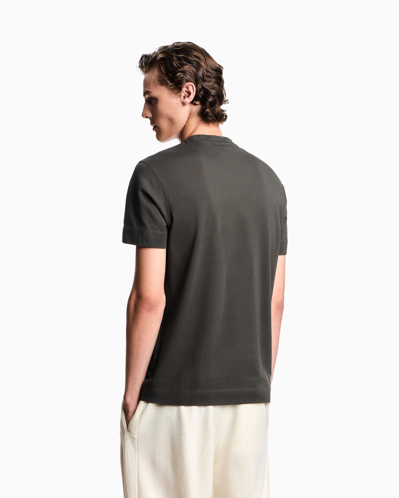 Piqué jersey T-shirt with eagle patch Slide 2