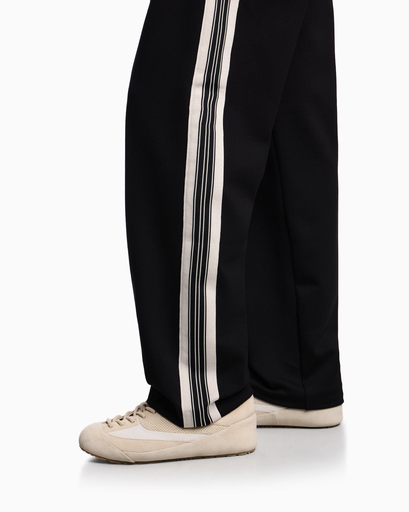 ASV jersey trousers with elasticated waist and contrasting bands Slide 4