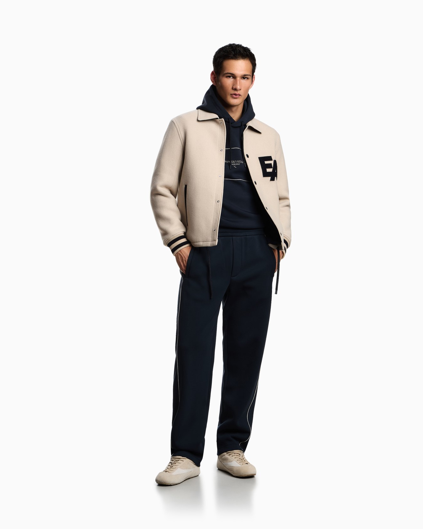 Double-jersey trousers with piping Slide 1