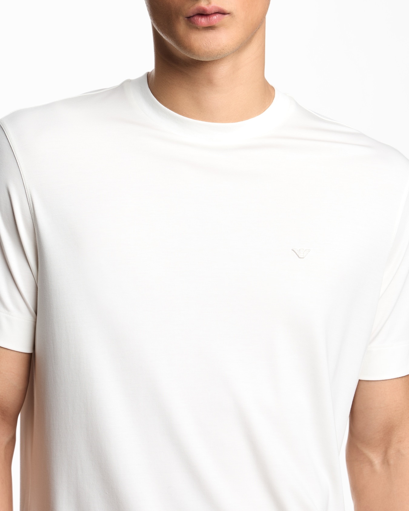 Modal jersey T-shirt with micro eagle embroidery Slide 4