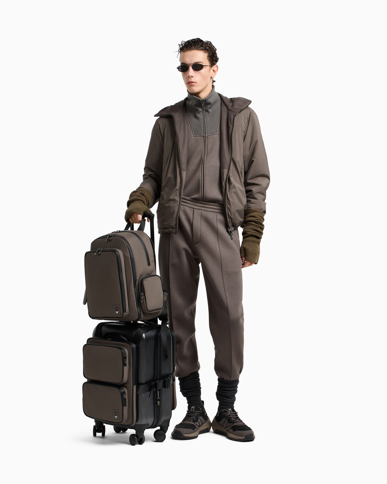 Travel Essentials double-jersey joggers Slide 2