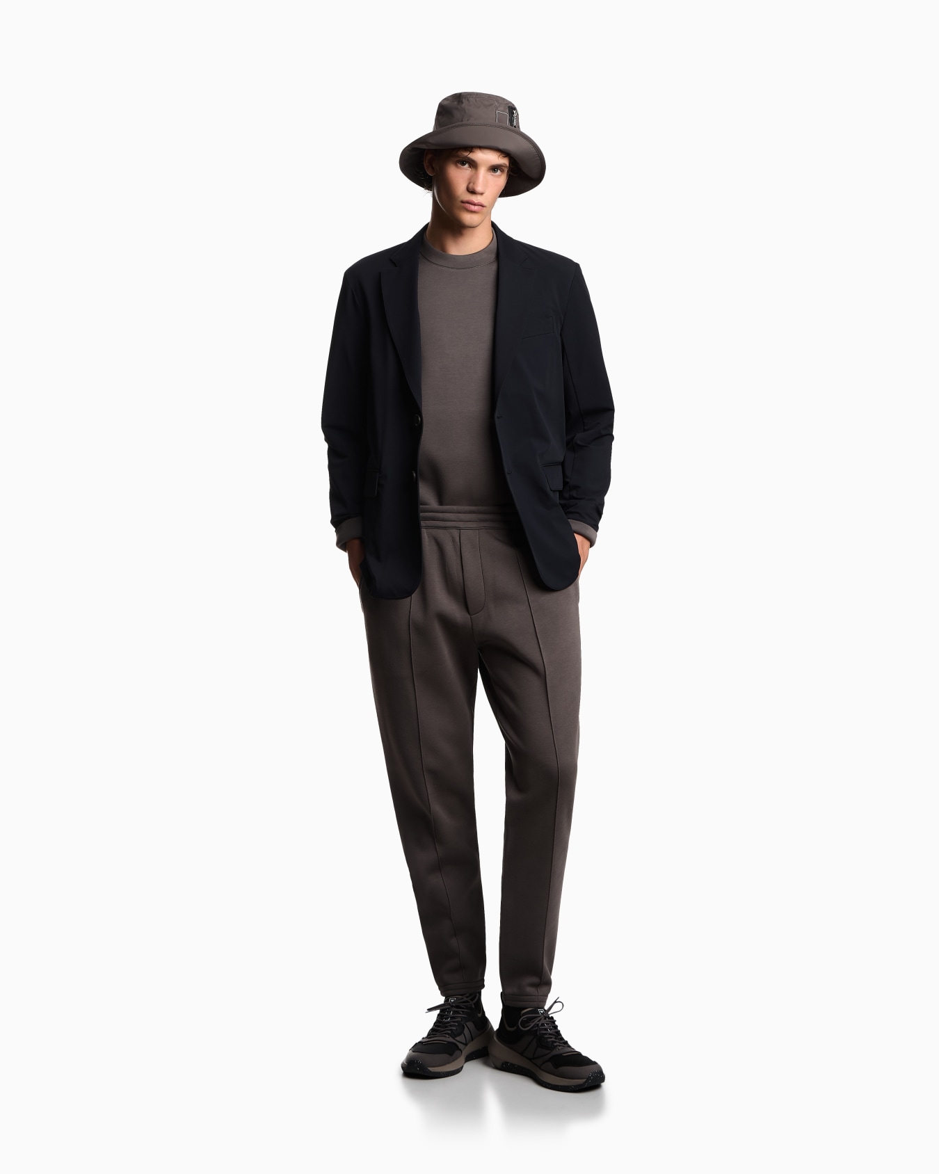 Travel Essentials sweatshirt in double jersey Slide 1