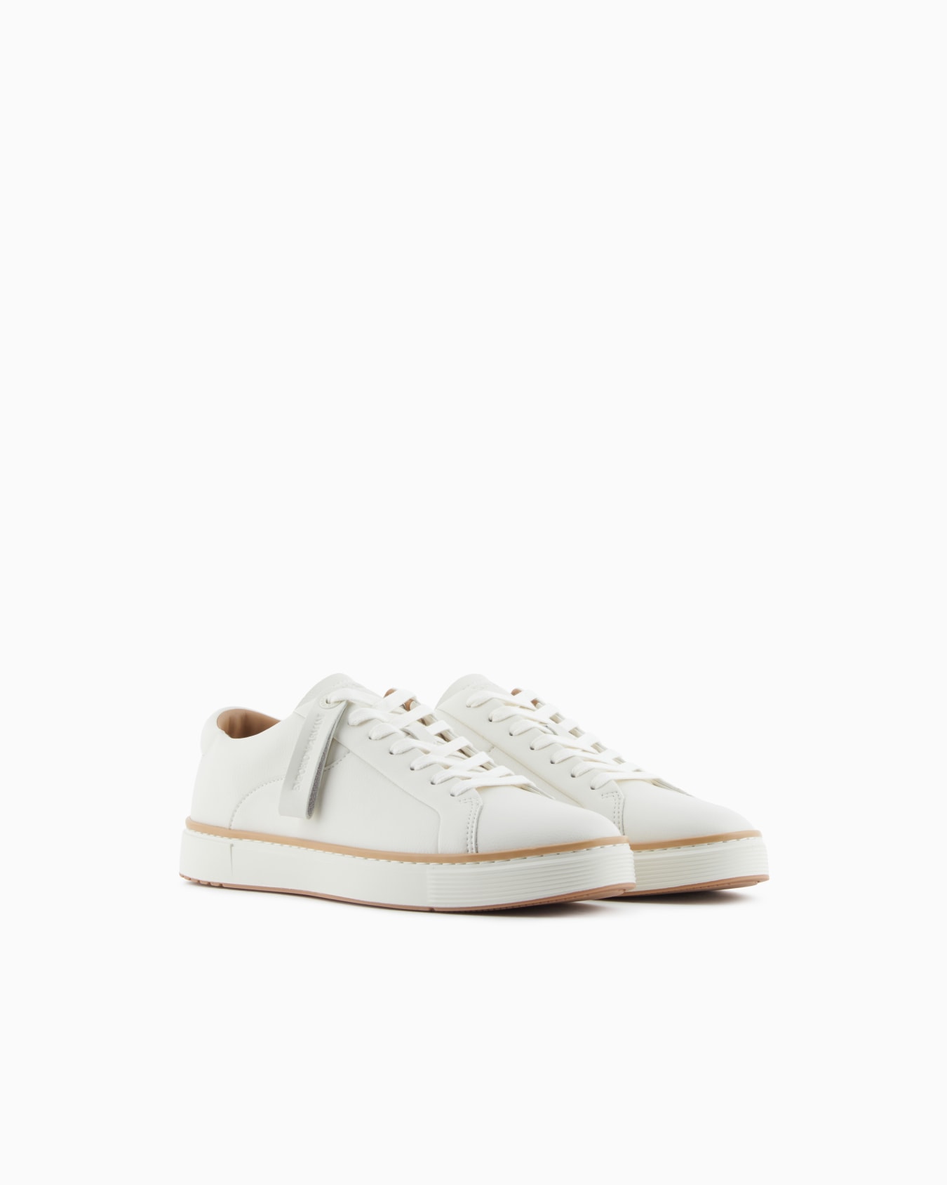 Leather sneakers with a contrasting welt Slide 1